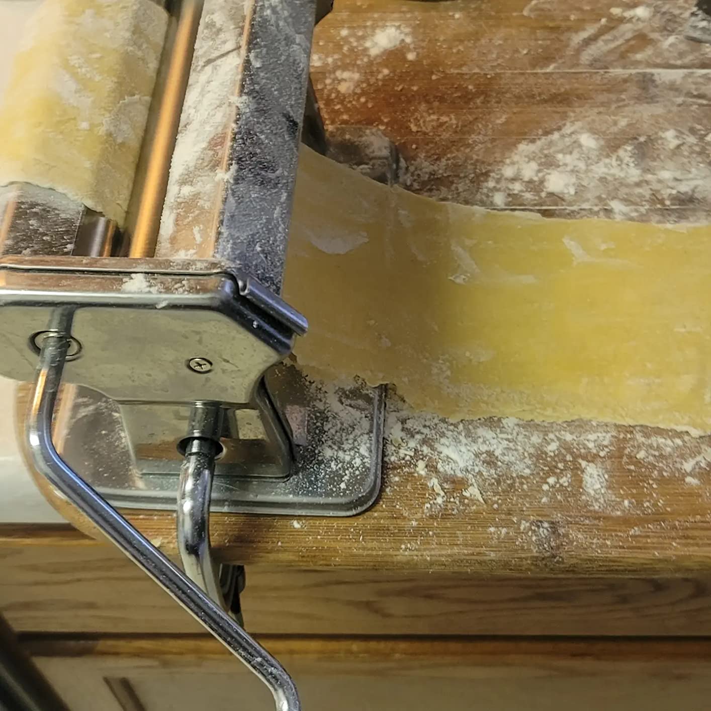 Pasta Maker - 7 Thickness Settings Roller & 2 Width Cutters Pasta Machine customer photo 1