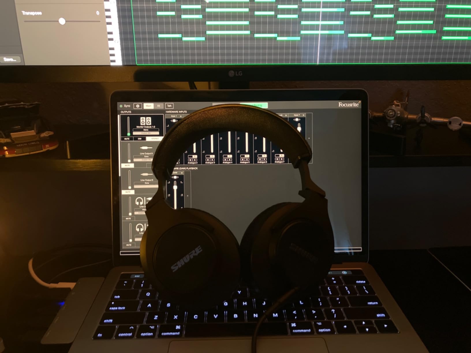 Shure SRH440A Over-Ear Wired Studio Headphones for Recording customer photo 2