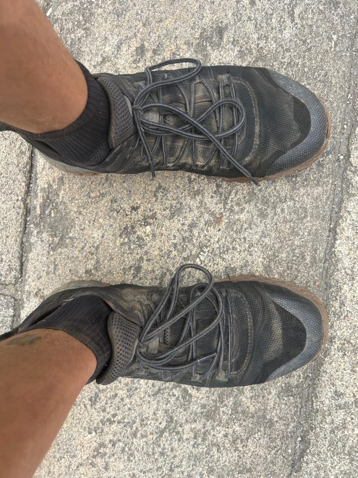 Columbia Mens Fairbanks Low, Black/Graphite, 10 customer photo 2