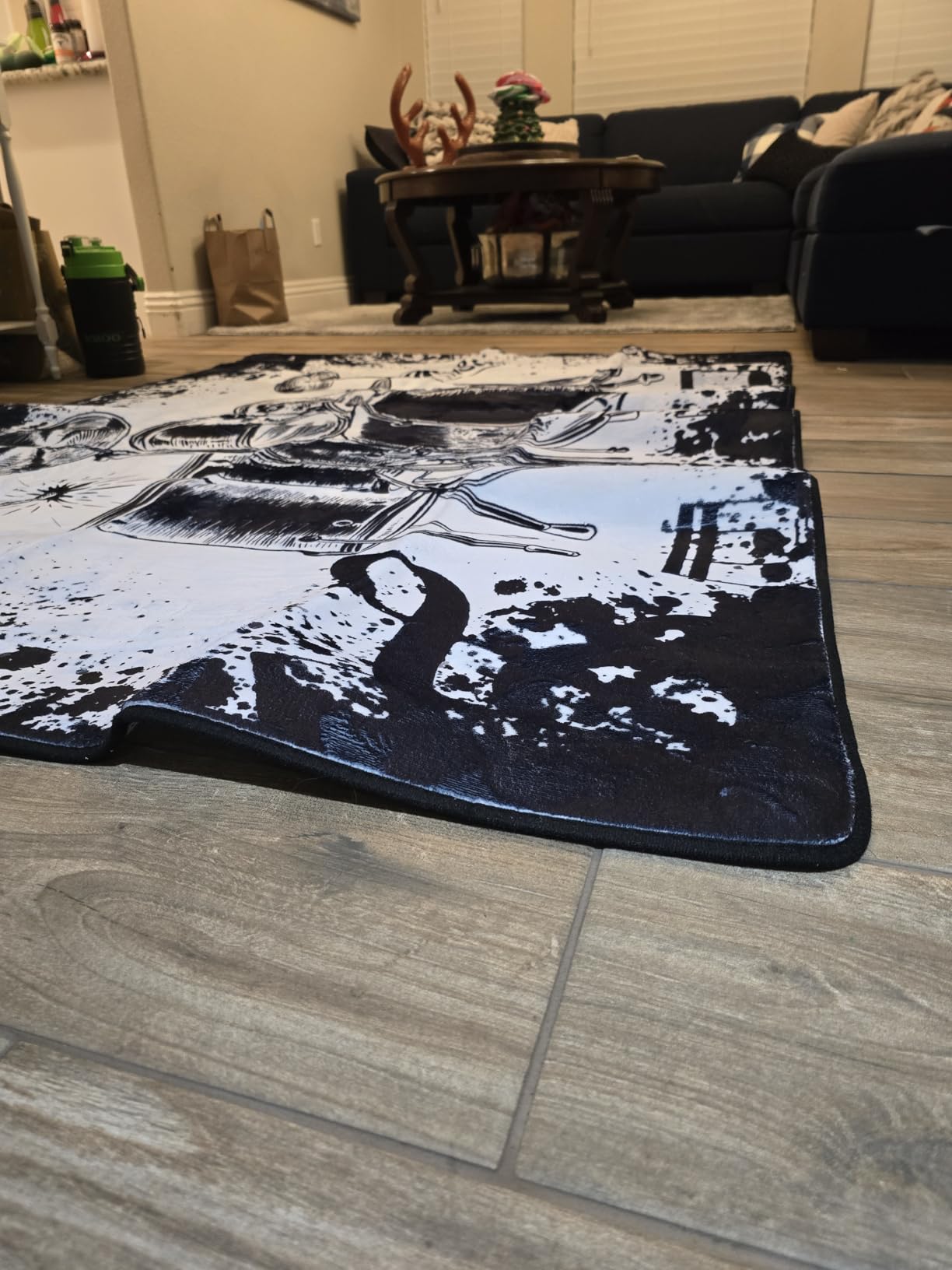 5'x7' Black Music Note Area Rug, Vintage Music Rugs Carpet, Throw Rugs | Non-Slip, Soft Floor Mat, Carpet for Studio, Apartment, Dorm, Living Room, Home Decor, White/Black customer photo 1
