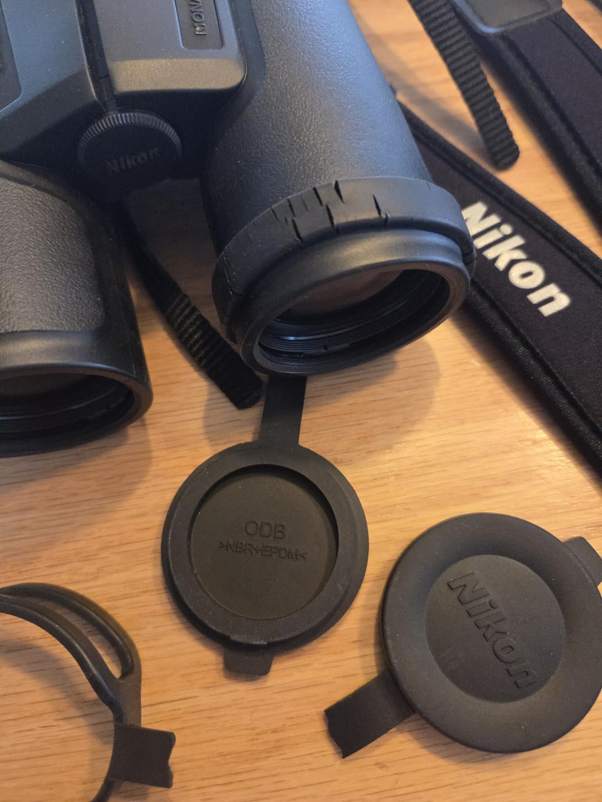 NIKON Monarch M5 Binoculars | Waterproof Fogproof ED Glass Optics with Dielectric Prism Coating | Bright High-Resolution Outdoor Binoculars for Birdwatching, Hiking & Wildlife, 8x42 customer photo 2