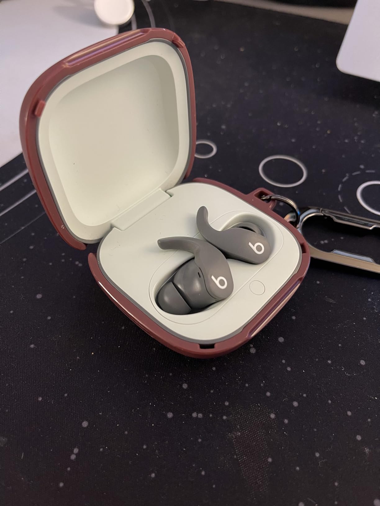 Beats Fit Pro (1st Gen) - True Wireless Noise Cancelling Earbuds - Active Noise Cancelling - Sweat Resistant Earphones, Compatible with Apple & Android, Class 1 Bluetooth® - Sage Gray customer photo 2