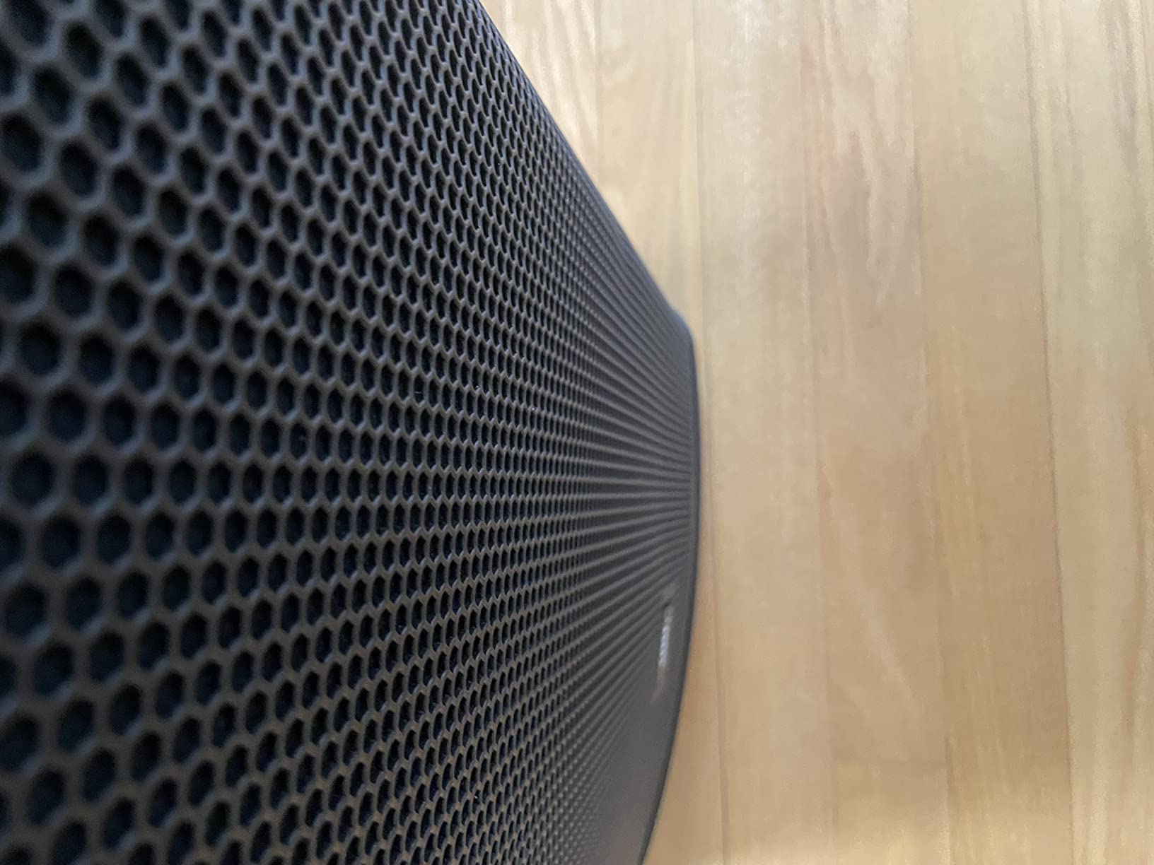 JBL Professional EON712 Powered PA Speaker, 12 inch, 1300 Watt, Black customer photo 2