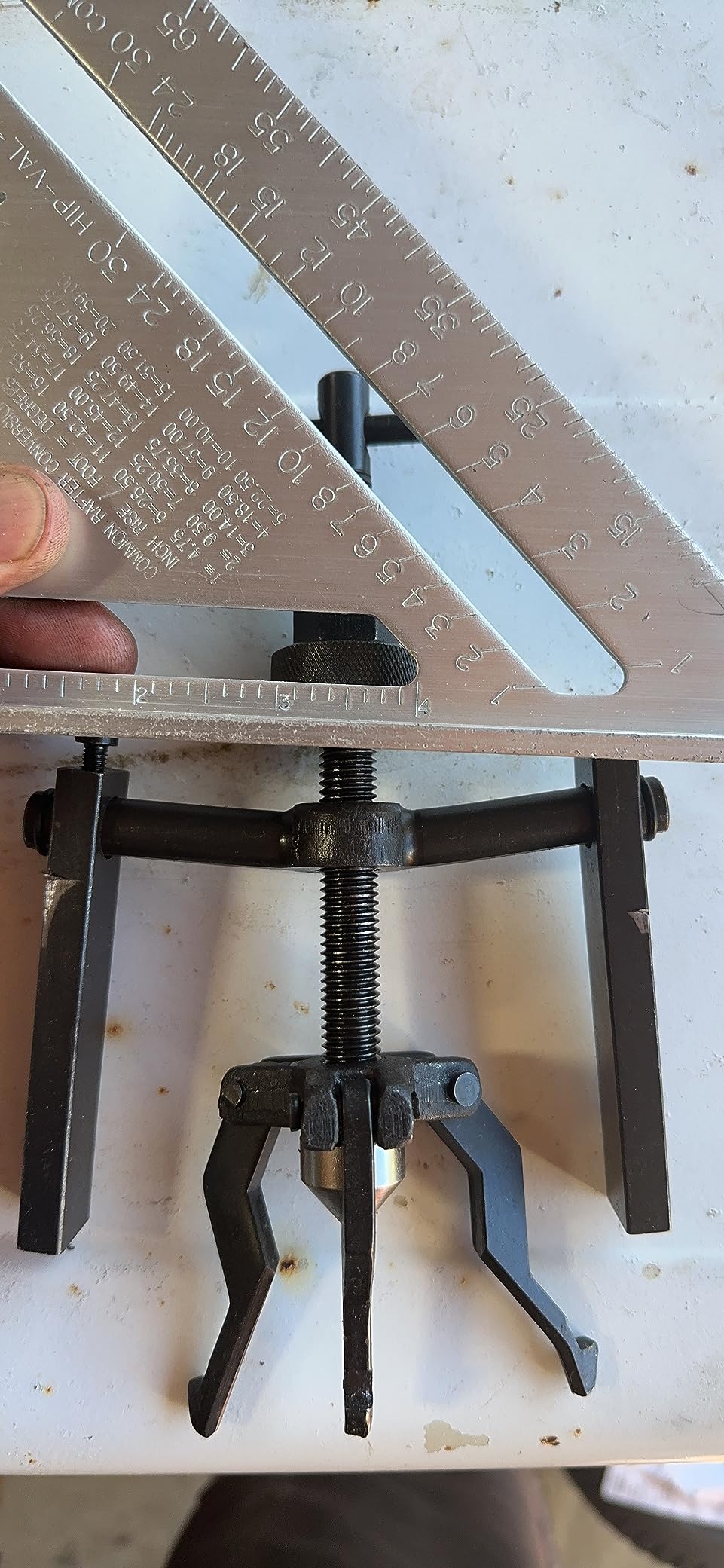 CMTOOL Bearing Puller Tool 3 Jaw Pilot Bearing Removal Tool Kit, Blind Bearing Extractor Small Tool Set, CR-V Steel, Three Jaw Design customer photo 2