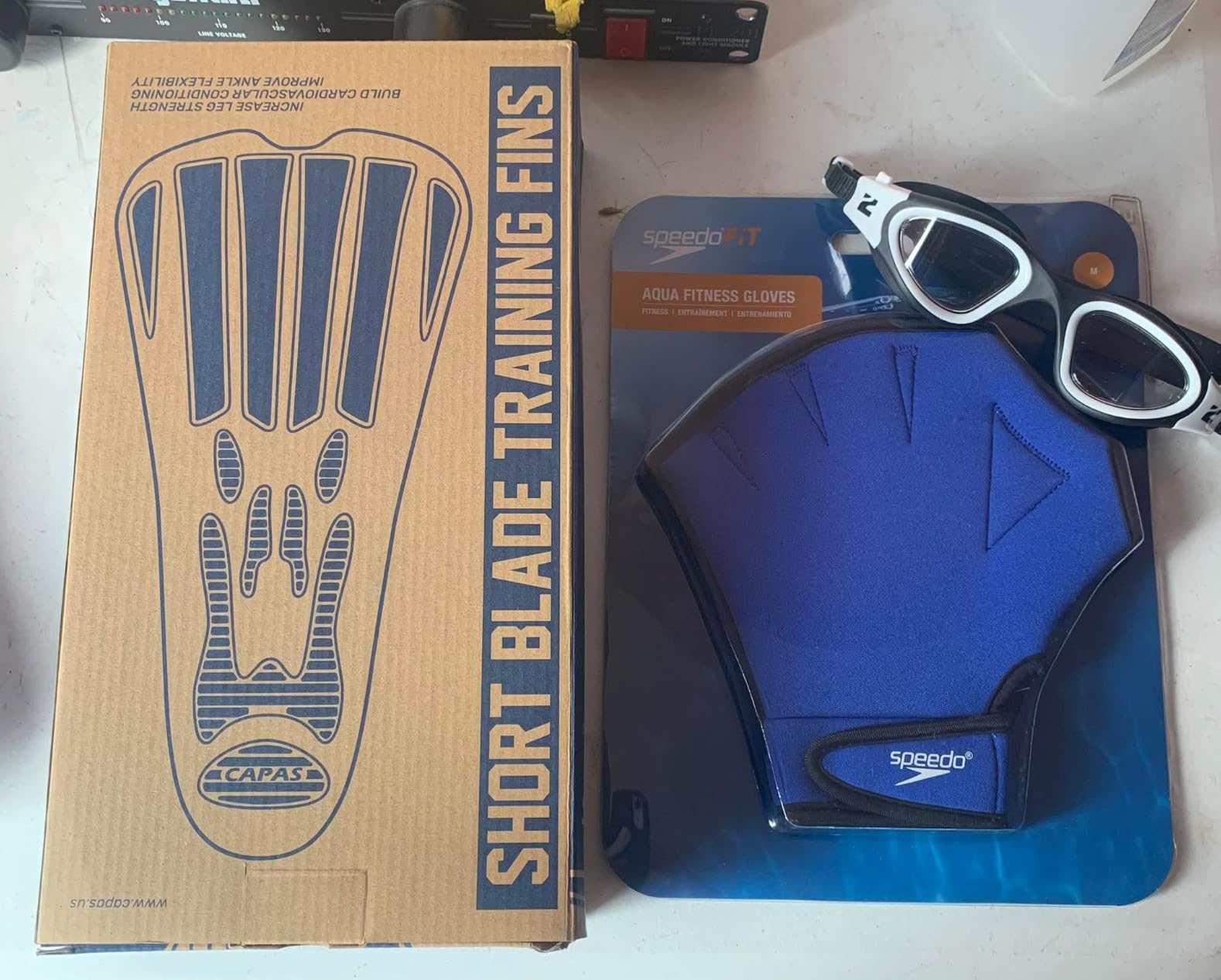 CAPAS Swim Training Fins, Short Blade Pool Lap Swimming Fins with Mesh Bag customer photo 1