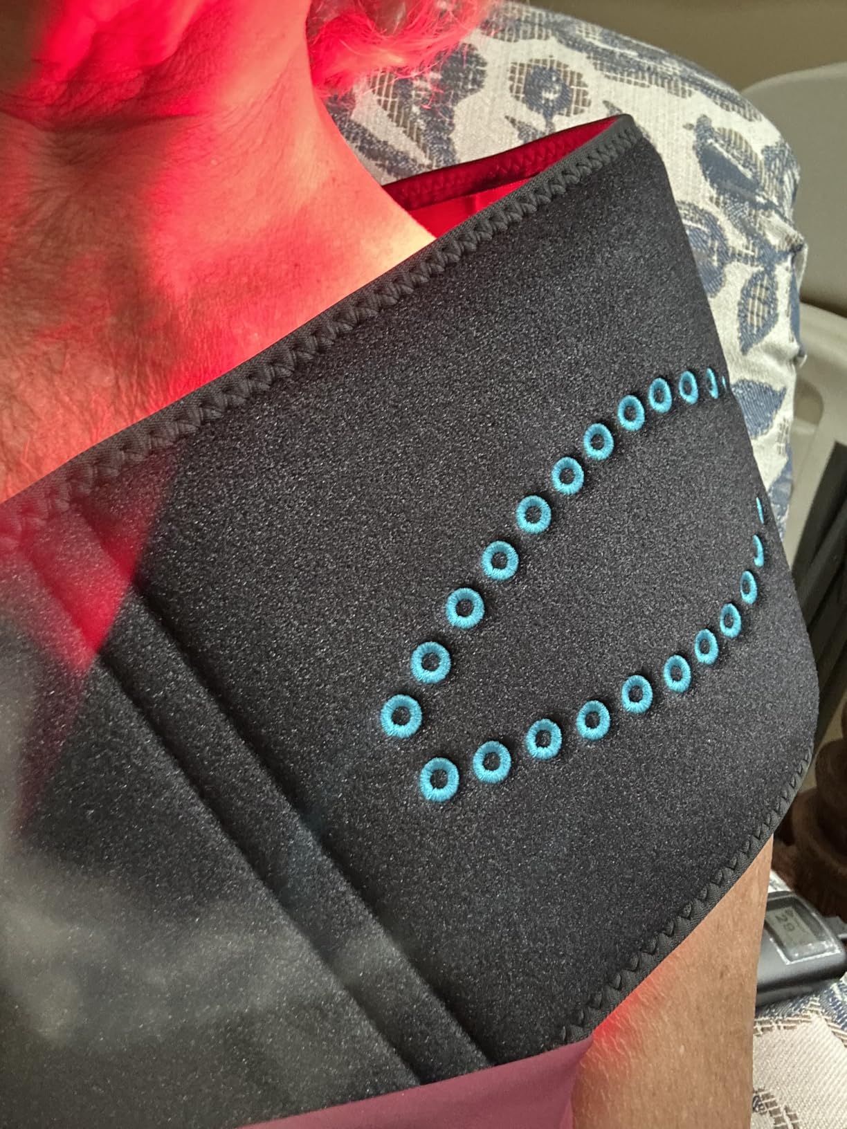 Lifepro Allevared Pro Red Light Therapy Belt with Pulse Modes & Vibration customer photo 2