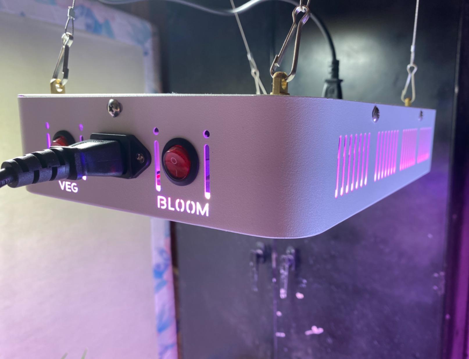 TATU 1000w LED Grow Light for Indoor Plants, Full Spectrum Plant Light customer photo 2
