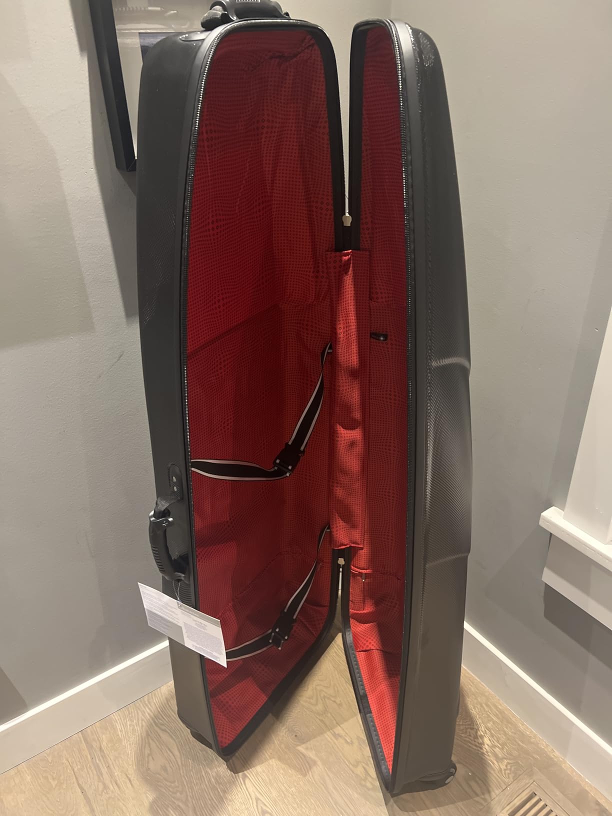 Samsonite Tour Deluxe Golf Hard Case Golf Travel Bag, Lightweight & Durable ABS Shell, 360 Degree Multi-Directional Wheels customer photo 2