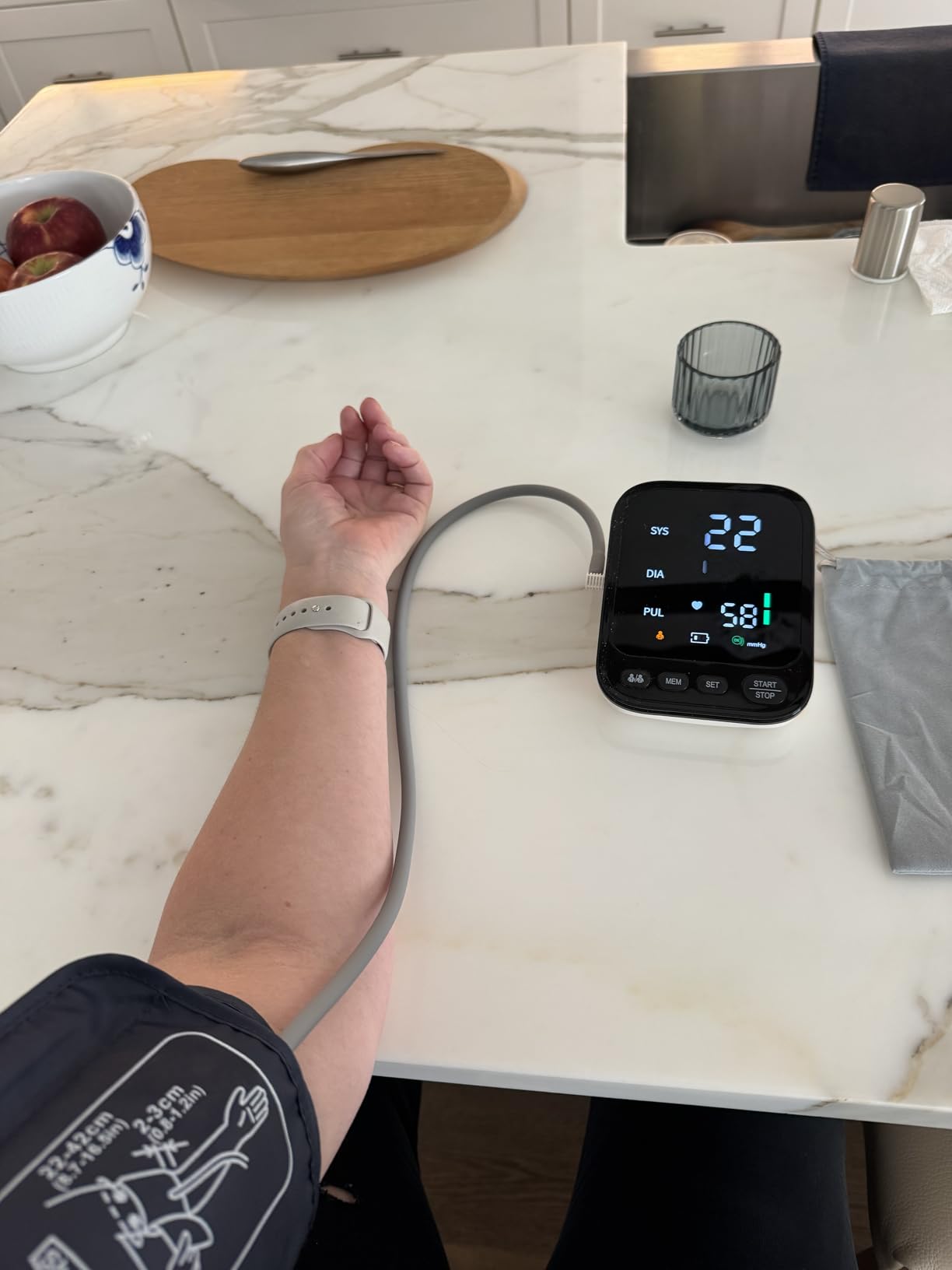 Bang & Olufsen Beoplay EX - Wireless Bluetooth Earphones with Microphone and Active Noise Cancelling, Waterproof, 20 Hours of Playtime customer photo 1