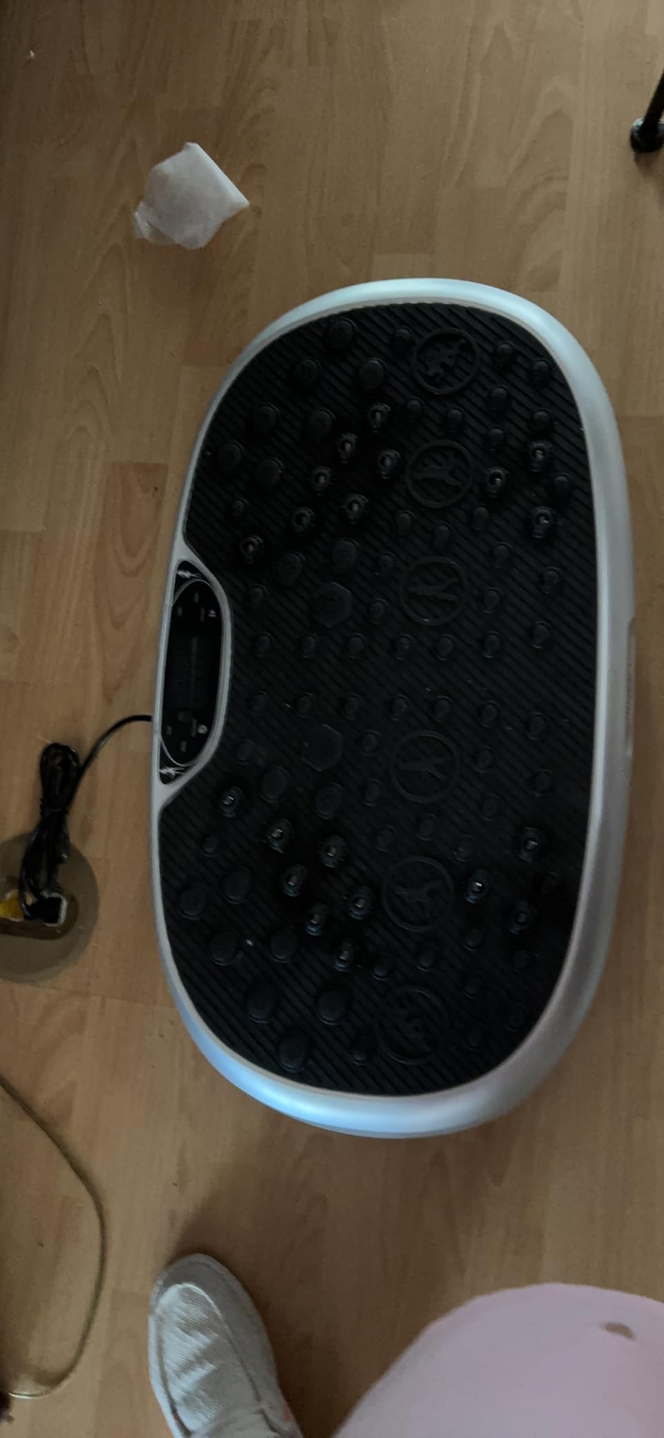EILISON FitMaxx 3D XL Vibration Plate Exercise Machine with 120 Speeds | Resistance Bands, Non-Slip Surface, 350 lbs Capacity — Vibration Plate for Lymphatic Drainage, Body Toning, Full-Body Workout customer photo 2