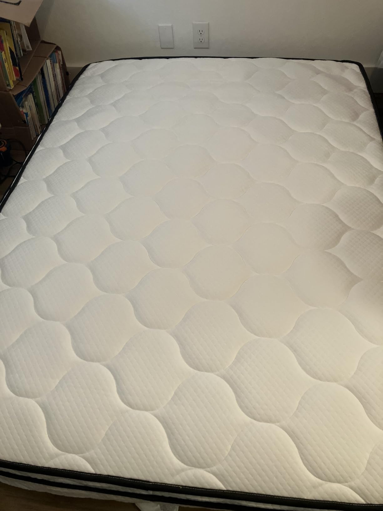 FDW | 10 Inch Queen Mattress | Medium Firm | Gel Memory Foam | White customer photo 2