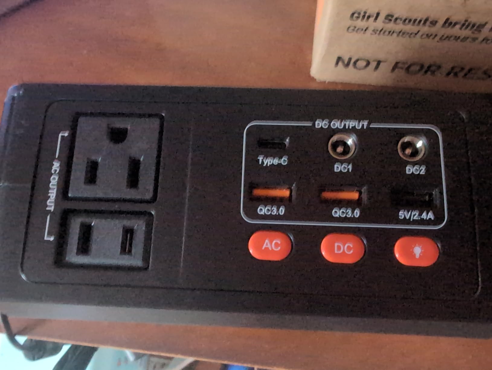 HOWEASY Portable Power Station,120W(240W Peak) Solar Generator customer photo 2