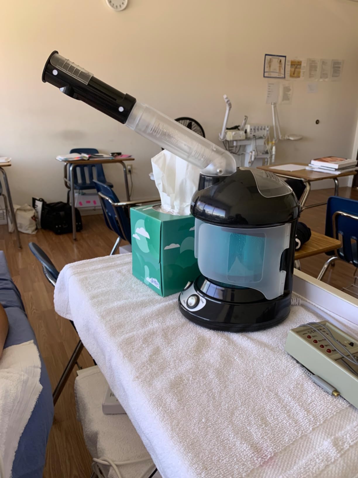 DENFANY Facial Steamer with Ozone Extendable 360° Arm - for Home or Salon customer photo 1