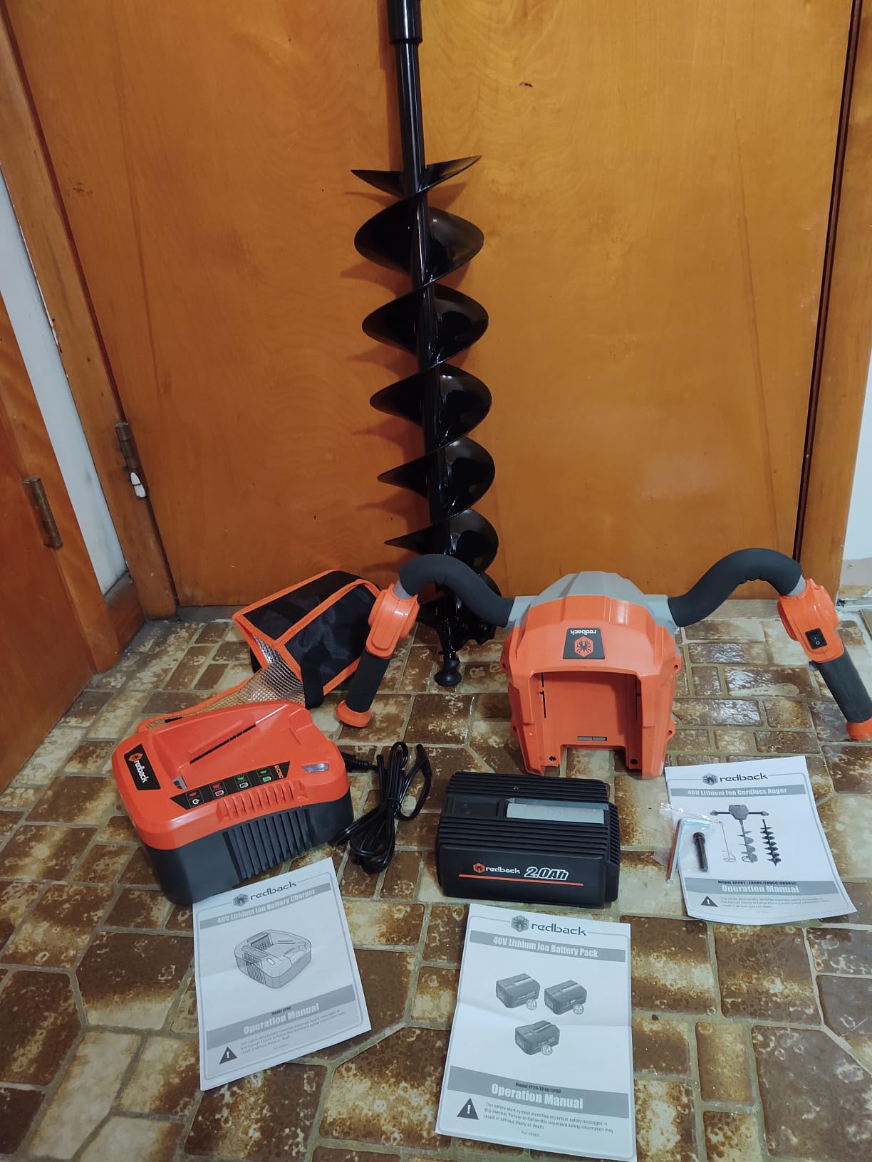 Redback 40V Earth Auger Cordless Post Hole Digger Brushless Motor 2Ah Battery and 5A Charger Included customer photo 2