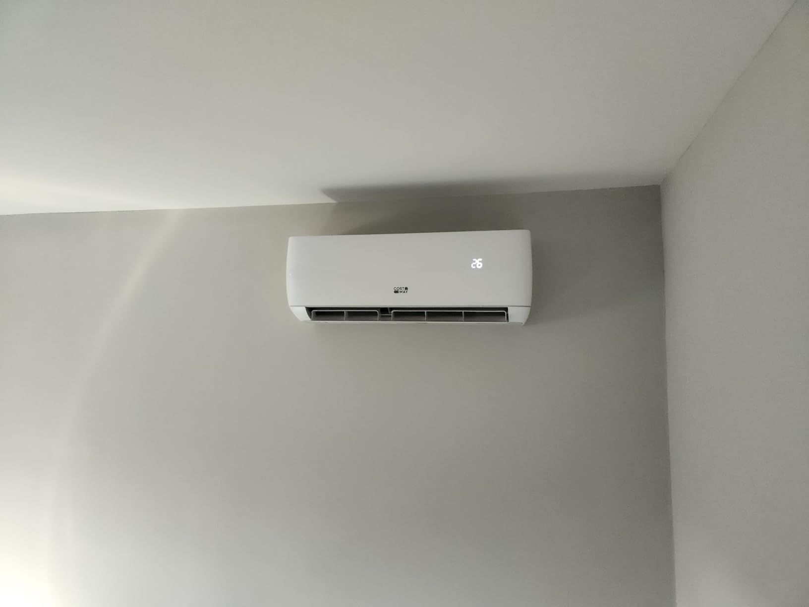 COSTWAY 12000BTU Mini Split Air Conditioner& Heater customer photo 2