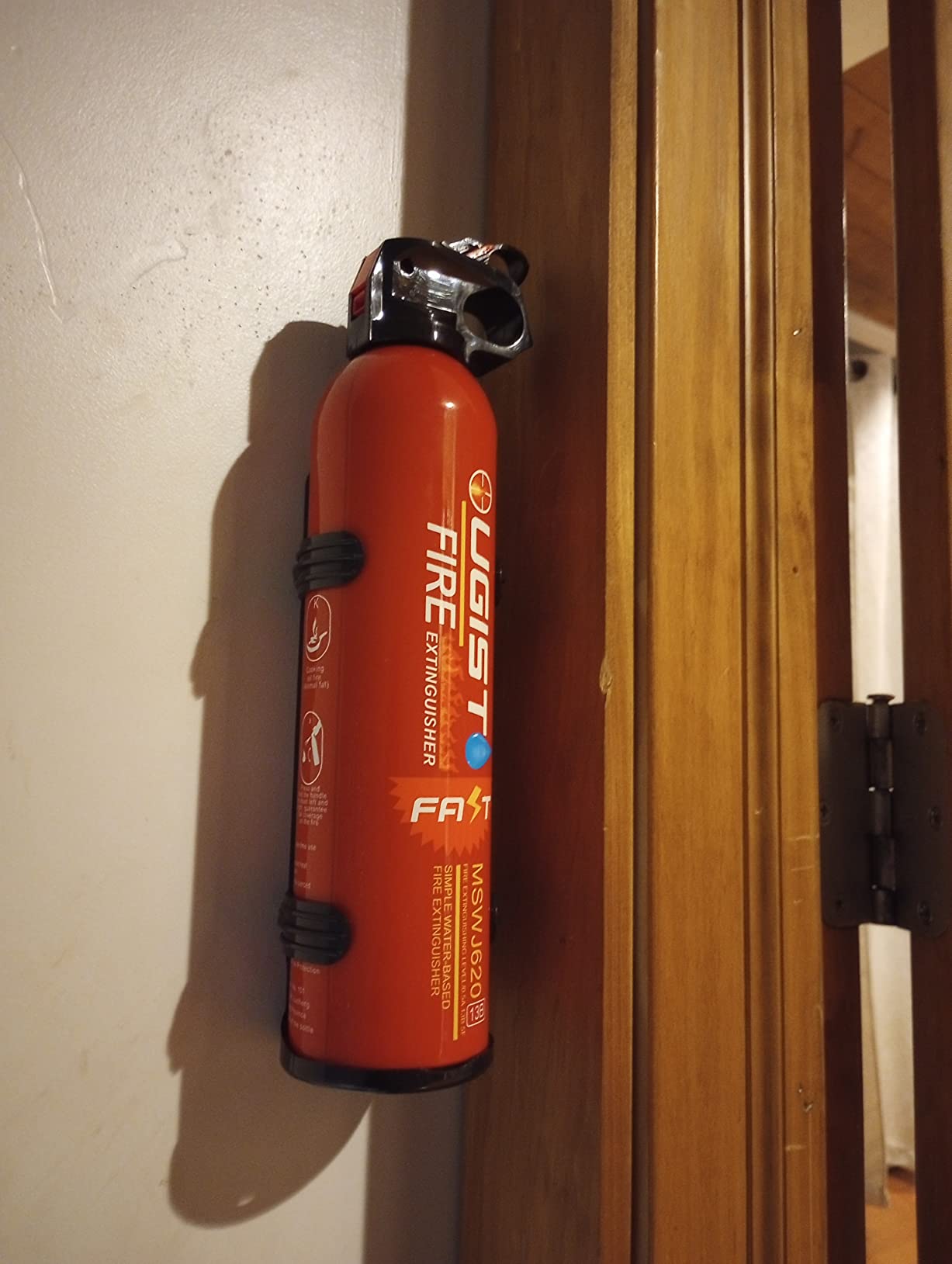 Multipurpose Fire Extinguisher (4 Pack, 21oz Each) with Wall Mount Bracket, Water-Based Foam No Residue, for Kitchen Grease & Electrical Fires, Portable Small Extinguisher for Home, Vehicle & Office customer photo 2