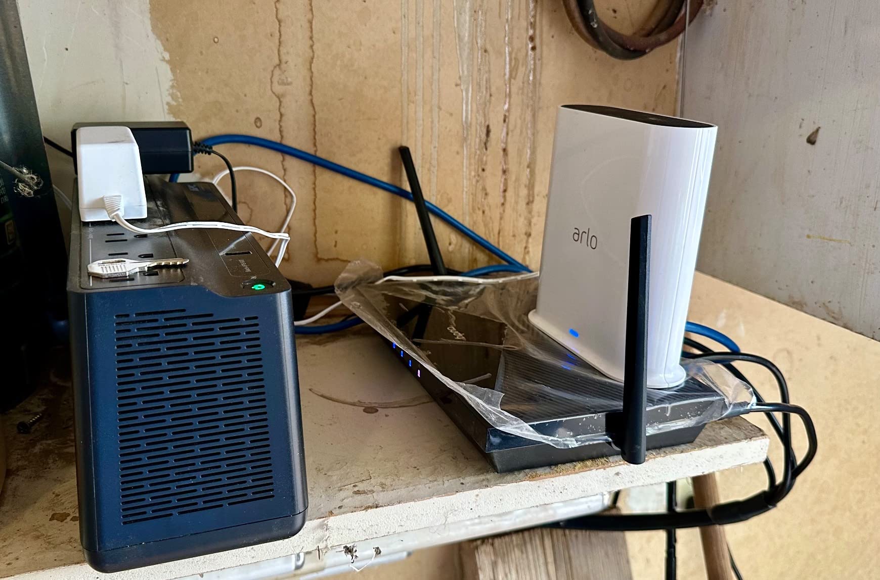 Cudy 5G NR AX3000 Wi-Fi 6 Router, 4X GE, Dual SIM, SA/NSA, P5 customer photo 1