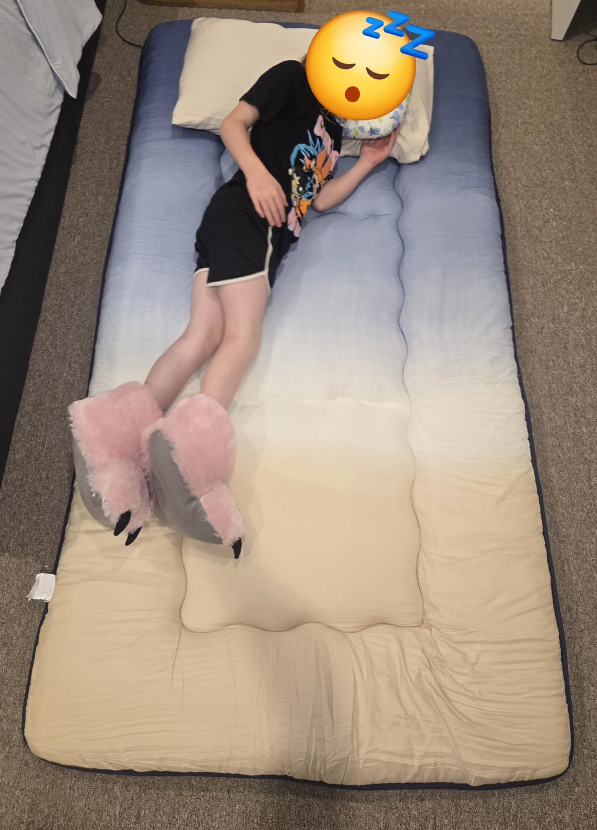 Zelladorra Japanese Floor Mattress, Futon Mattress | Roll Up Tatami Mat with Portable Storage Bag and Washable Cover, Suitable for Camping, Guest Room, Green customer photo 1