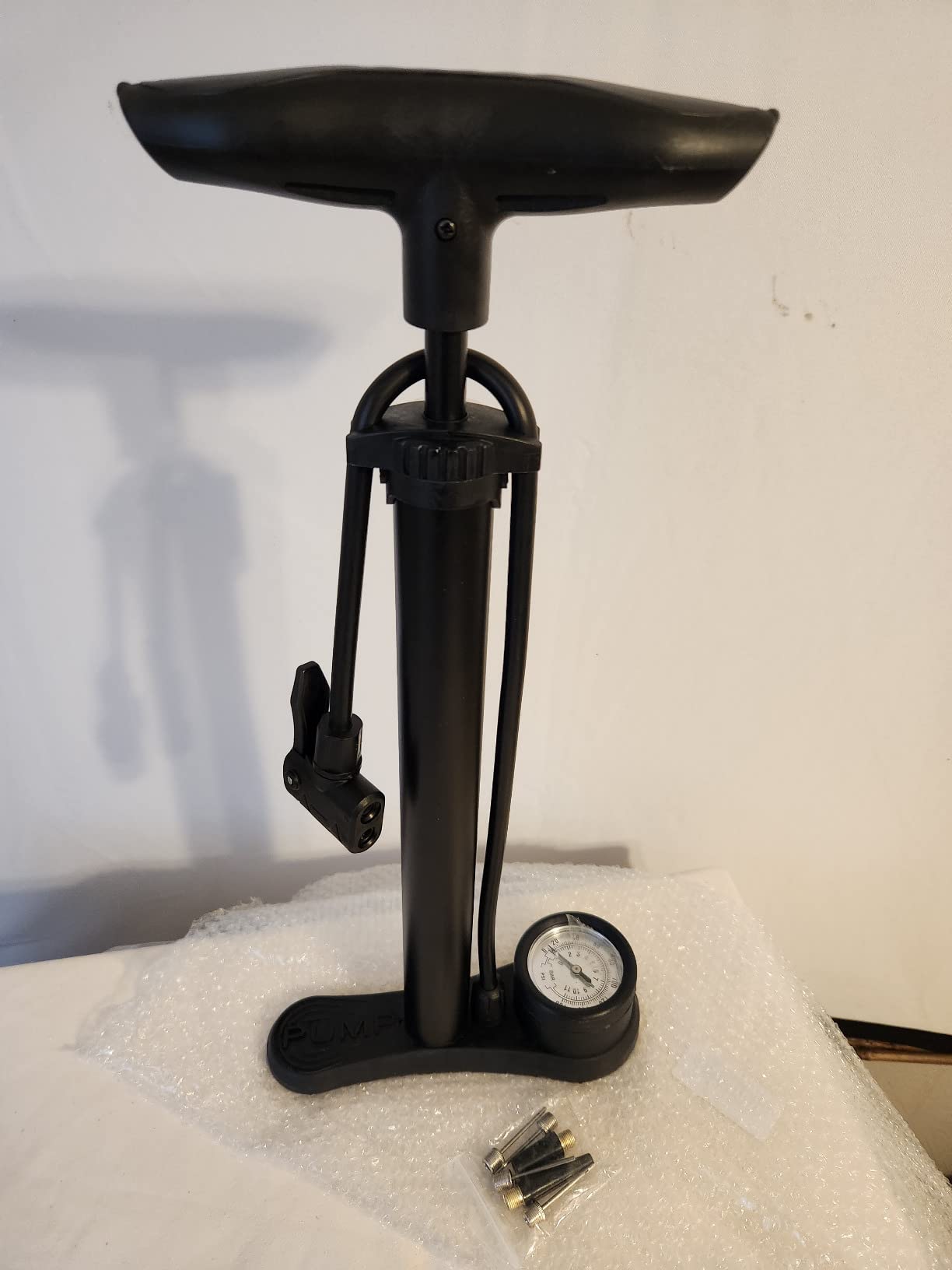 CLOLOP Bike Floor Pump with Gauge, Bike Tire Inflator, Air Pump, Bike Pump with Dual Presta & Schrader Valve Head, Bicycle Air Pump, Ball Pump for Road Bike, Mountain Bikes, Balls customer photo 1