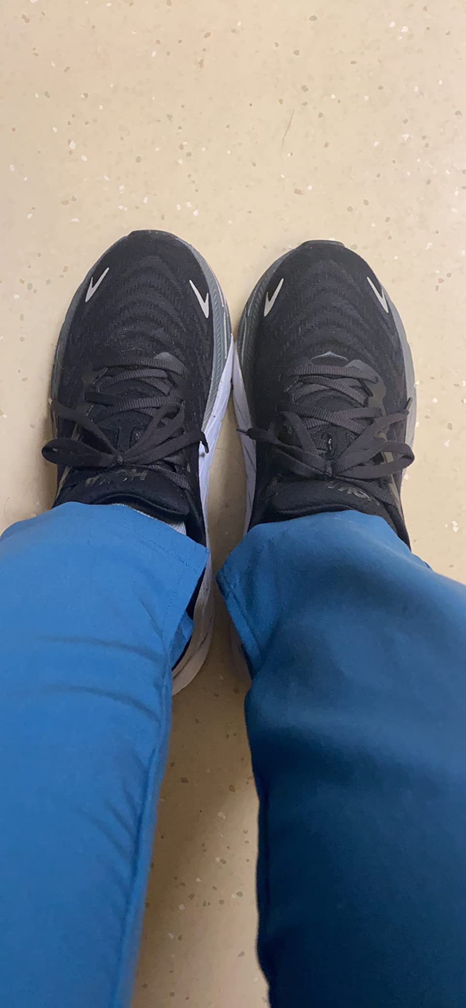Hoka Womens Gaviota 4 Wide customer photo 1