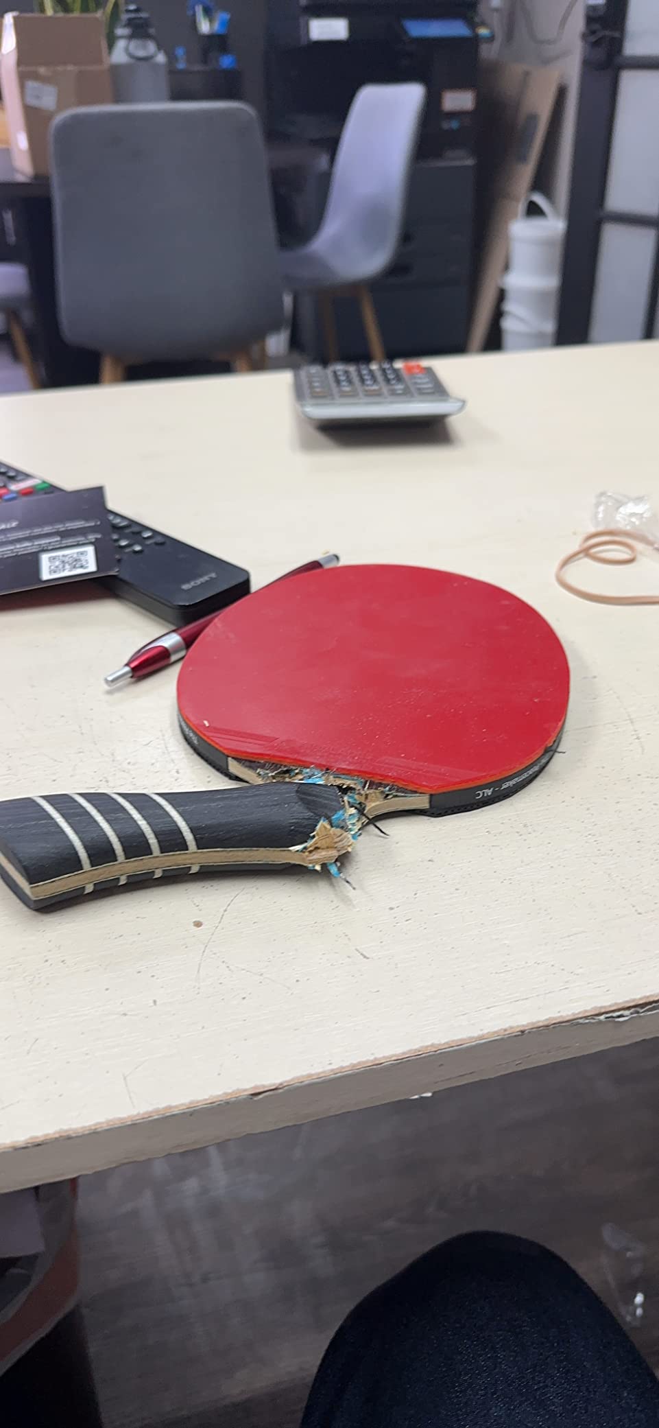 The Peace Maker ALC - Professional Ping Pong Paddle - Carbon Fiber Table Tennis Racket Producing Maximum Spin & Control for All Levels - Hard Carry Case & Ergonomic Handle. customer photo 2
