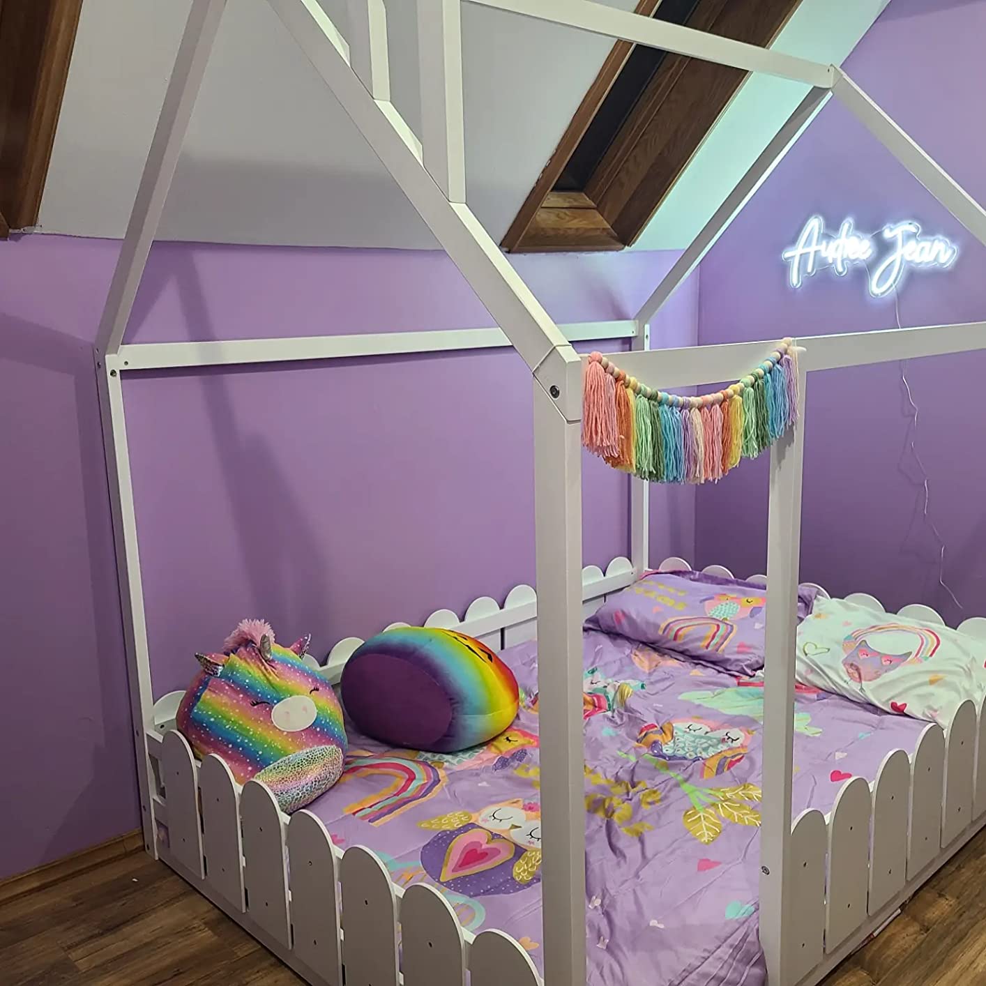 Bellemave Queen House Bed with Roof Wood Montessori Floor Beds for Kids Wood House Floor Bed Frame for Girls Boys Teens Adults, No Spring Box Needed, White customer photo 1