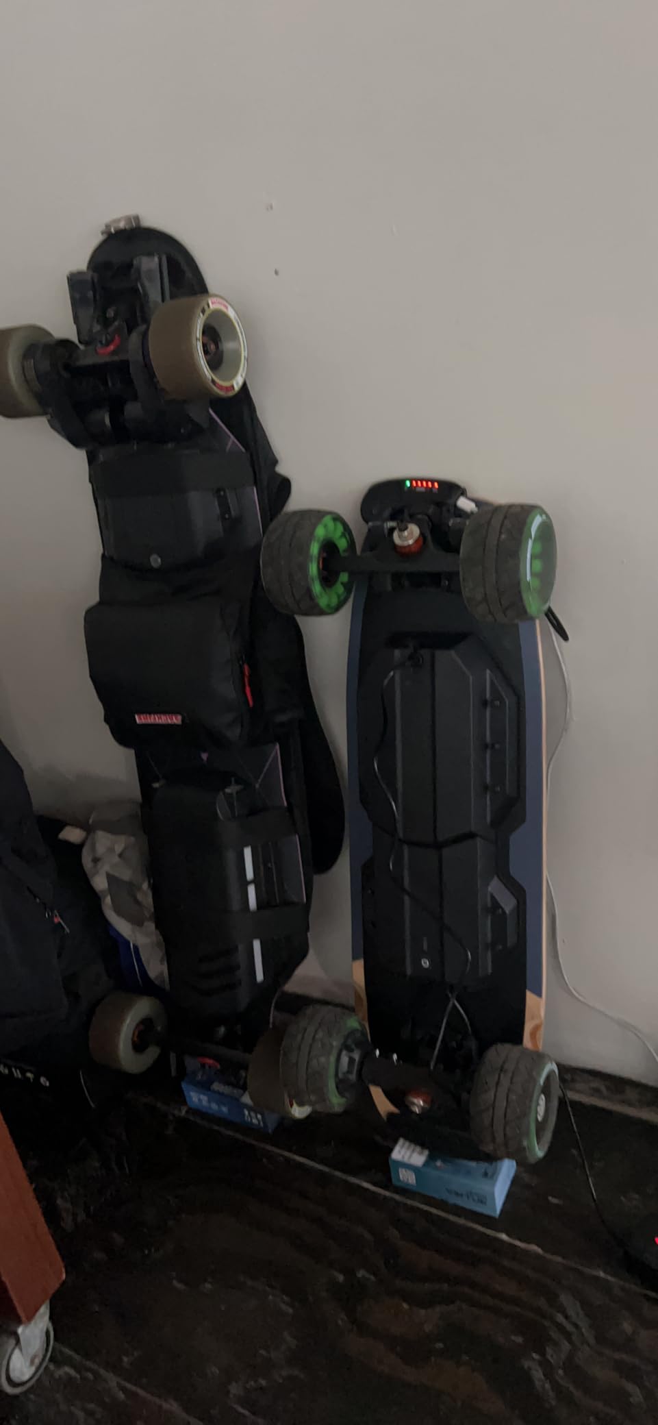 MEEPO Mini Series Electric Skateboard with Remote, Up to 26-32 MPH Top Speed, 11-24Miles Range,330 Pounds Max Load, 30-34 Inches Maple Cruiser for Adults and Teens, Mini5 MINI3 Max Edge Flow customer photo 1