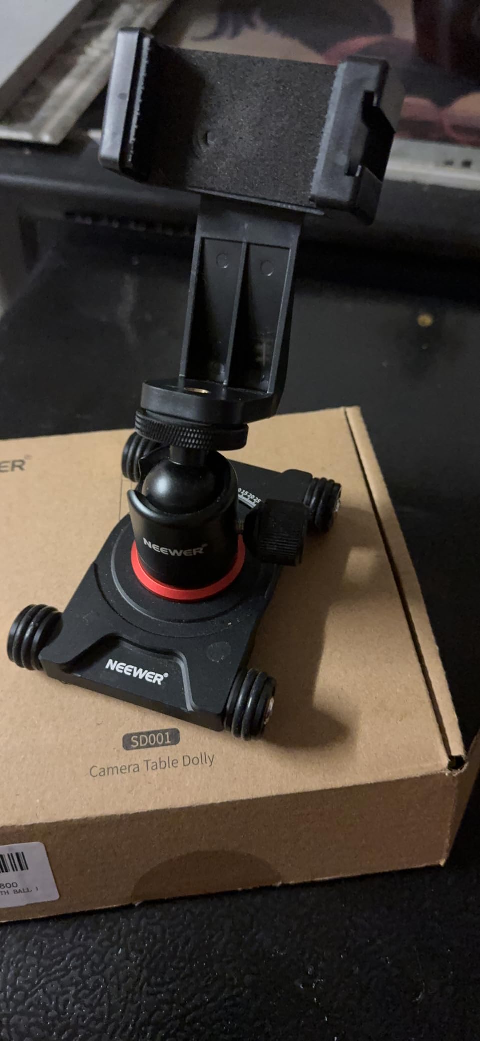 NEEWER Camera Slider Dolly with Ball Head & Phone Clamp, 4 Wheeled, SD001 customer photo 1