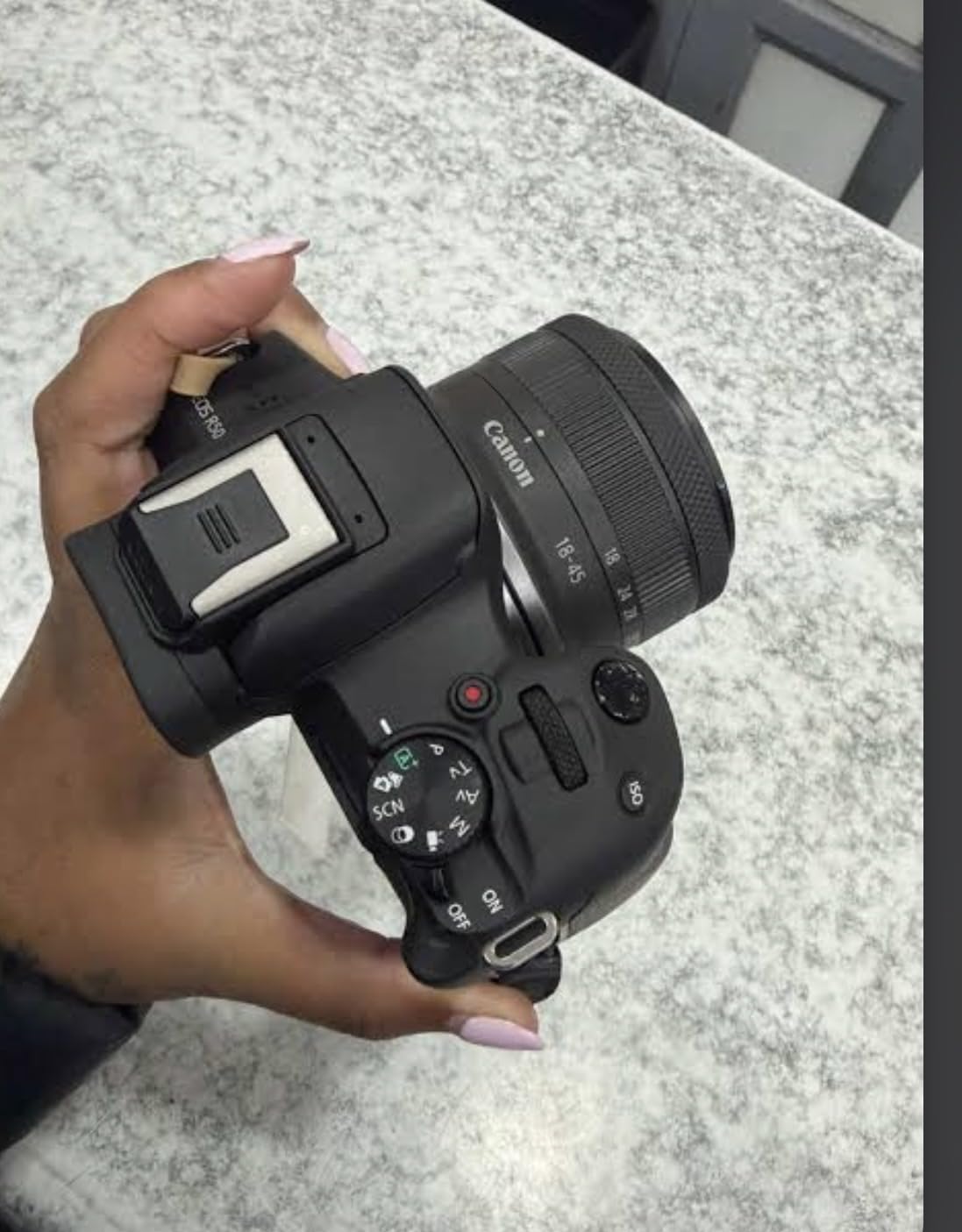 Canon EOS R50 Mirrorless Camera RF-S18-45mm F4.5-6.3 is STM Lens Kit customer photo 1