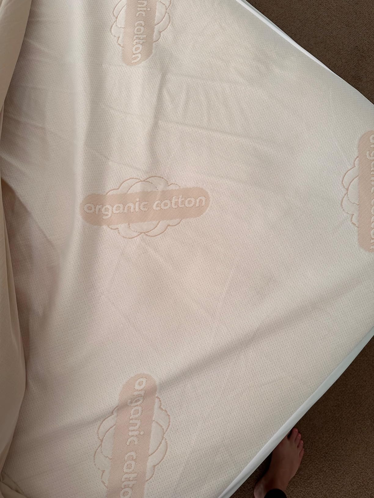 Waterproof Organic Mattress Protector Twin Size - Premium Soft Organic Cotton Surface Mattress Cover - Noiseless & Breathable 250 GSM Mattress Pad - Deep Pocket Fitted Design customer photo 1