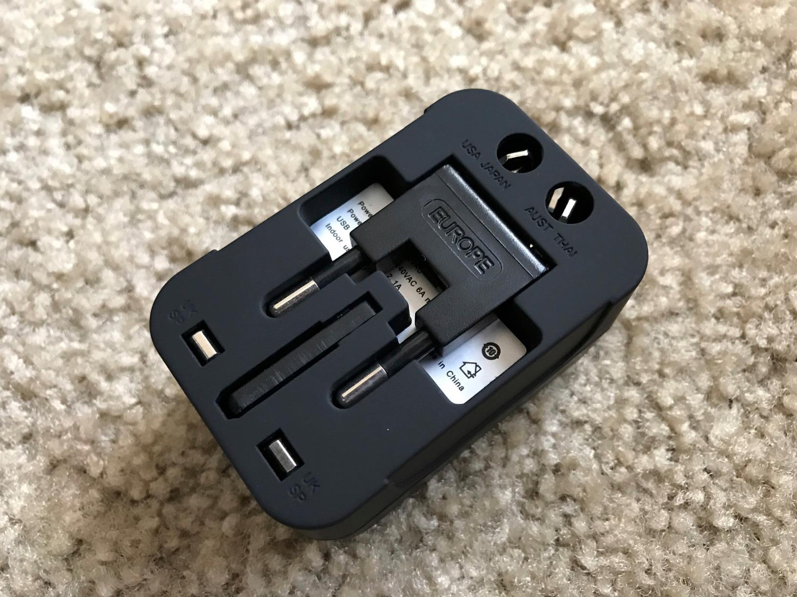 Universal Travel Adapter Fast Charger All in One Plug Adapter 2 USB-C customer photo 1
