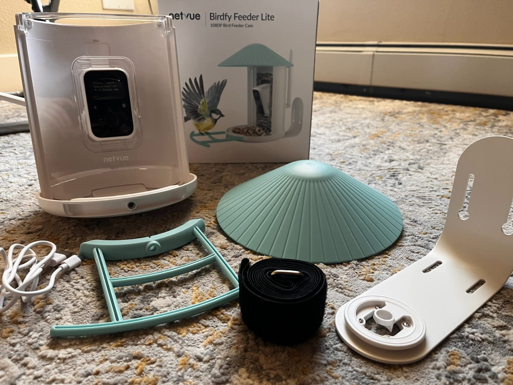NETVUE by Birdfy Smart Bird Feeder with AI Camera, Auto Capture Videos & Live Steam, Wireless Wildbird Watching, Outdoor Backyard Birder(AI by Subscription) Yellow customer photo 1