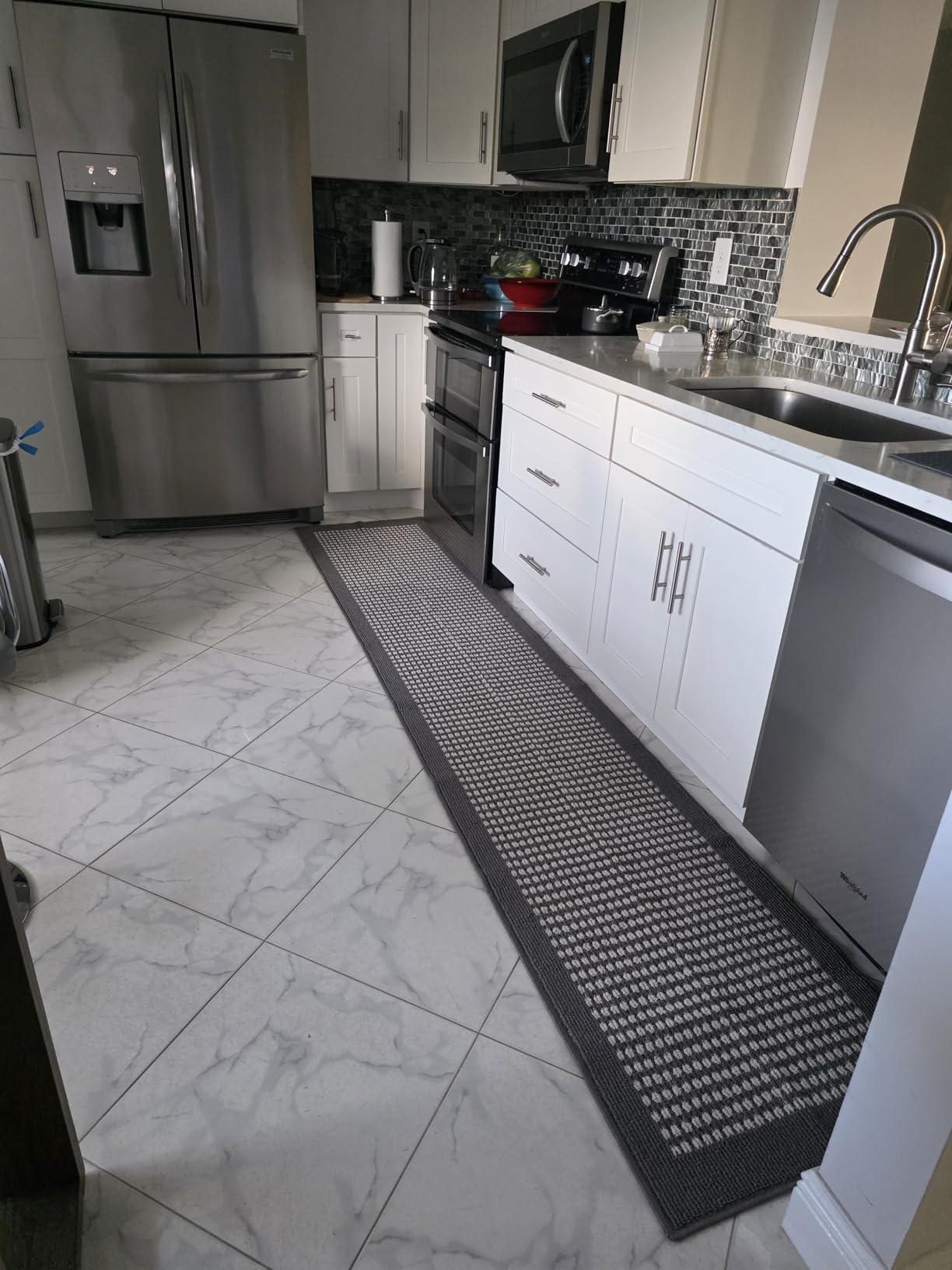 Ileading Hallway Runner Rug 2'x10' Heavy-Duty Durable Entryway Floor Mat with Non Slip Rubber Backing for Busy Traffic Extended Indoor Doormat Machine Washable Grey Kitchen Throw Rug for Corridor customer photo 1