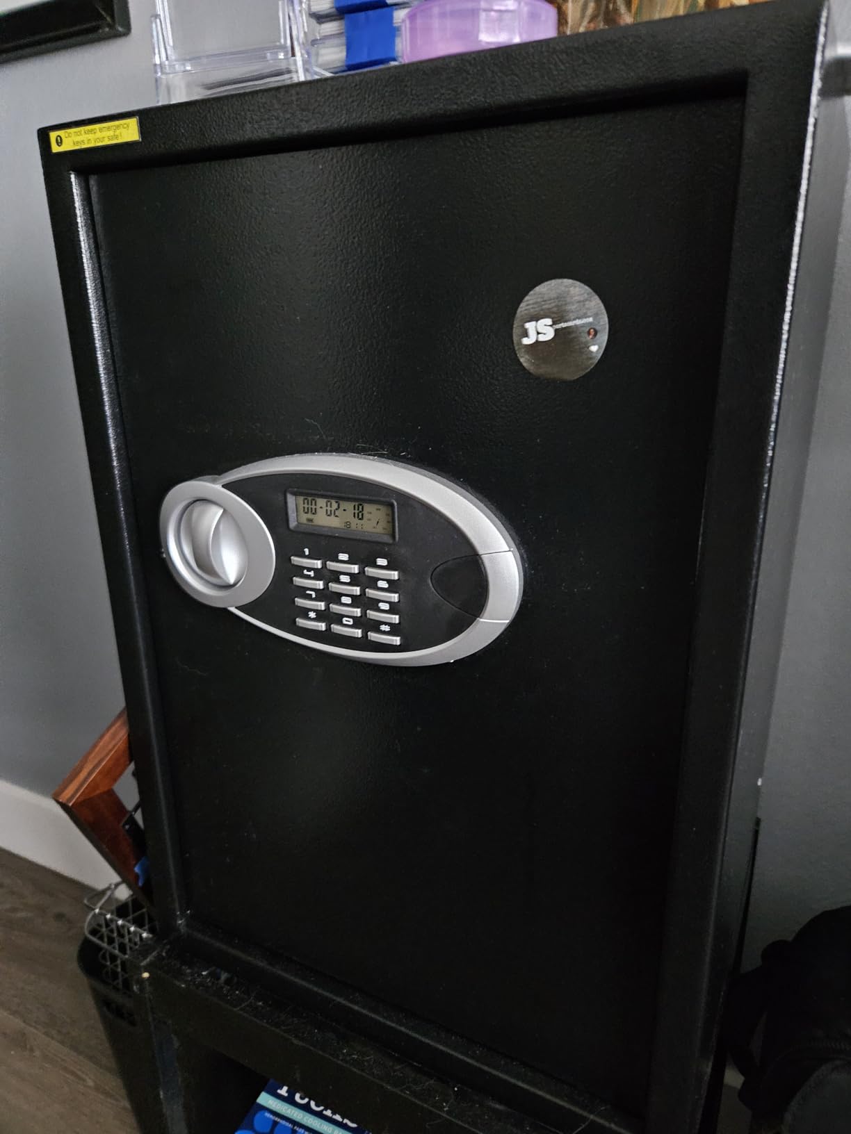1.2 Cuft Safe Box Fireproof Waterproof for Home, Fire proof Safes with Digital Keypad, Spare Keys and Removable Shelf, Security Fire Safe for Money Firearms Medicine Valuables customer photo 1