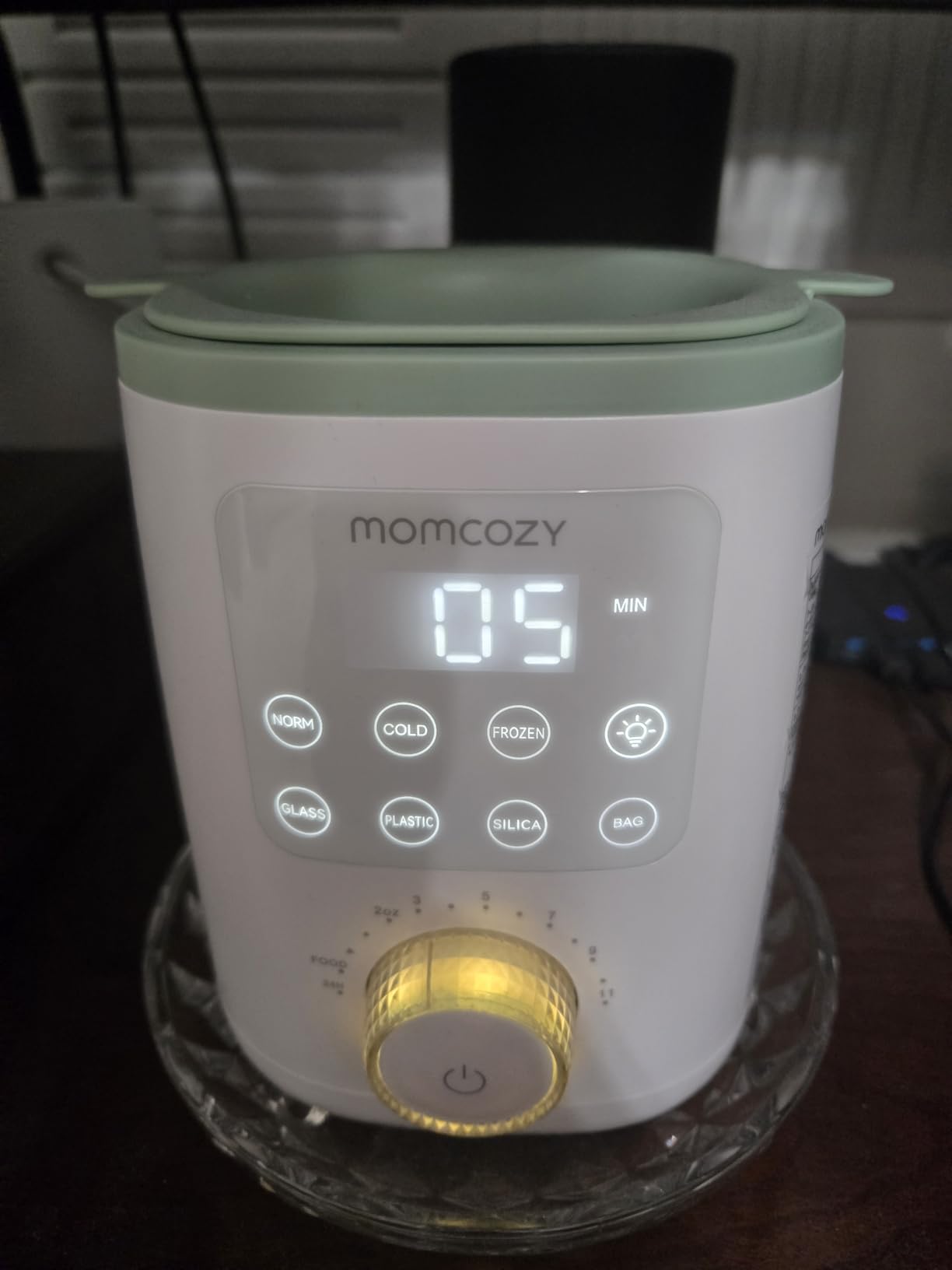 Momcozy Baby Bottle Warmer for Breast Milk, Fullest Nutrients Preserved customer photo 2