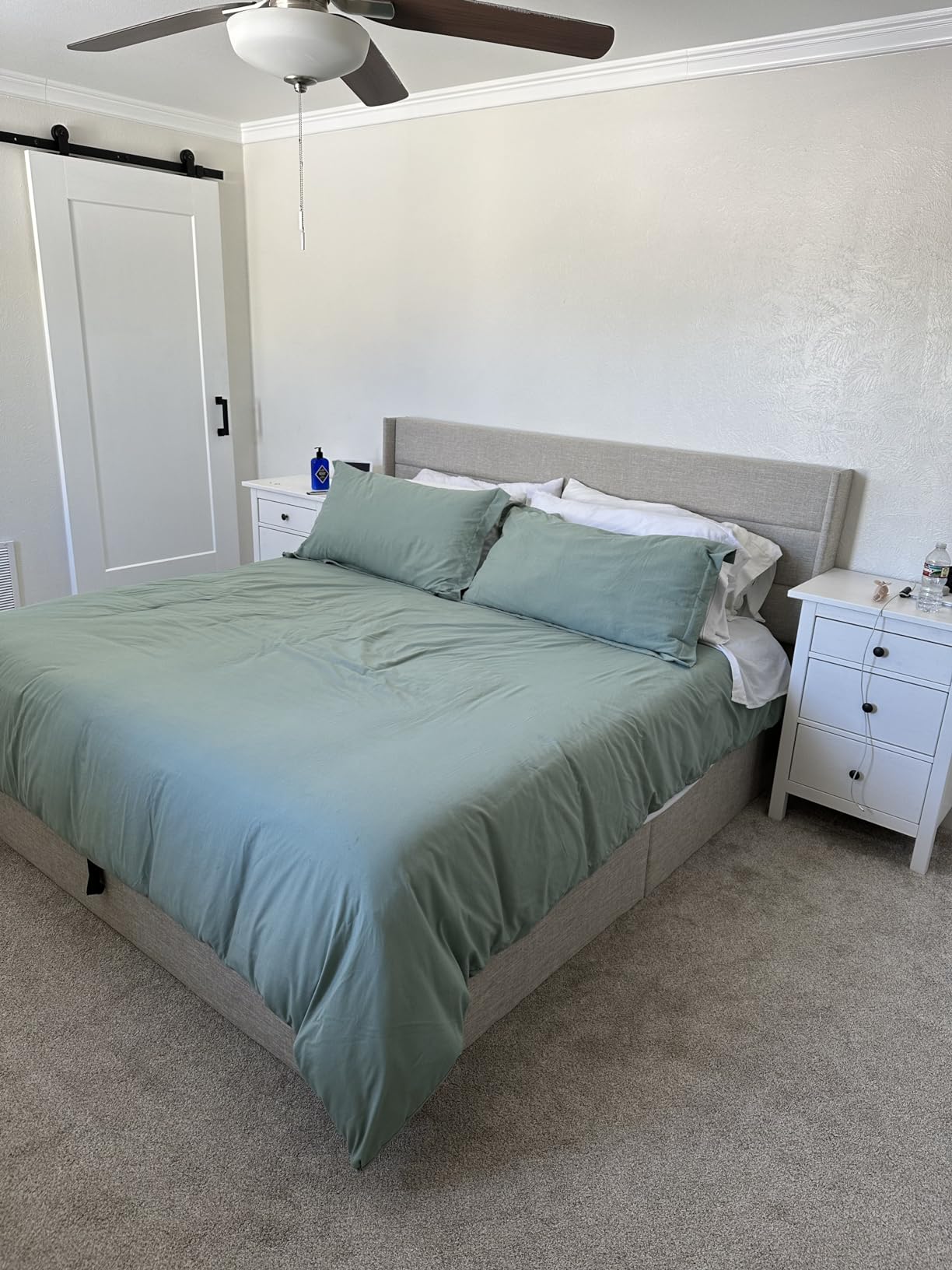 SHA CERLIN Queen Size Lift Up Hydraulic Storage Bed Frame Dark Grey | Modern Wingback Headboard, Upholstered Platform Bed Frame, Hydraulic Underneath Storage, No Box Spring Needed customer photo 2