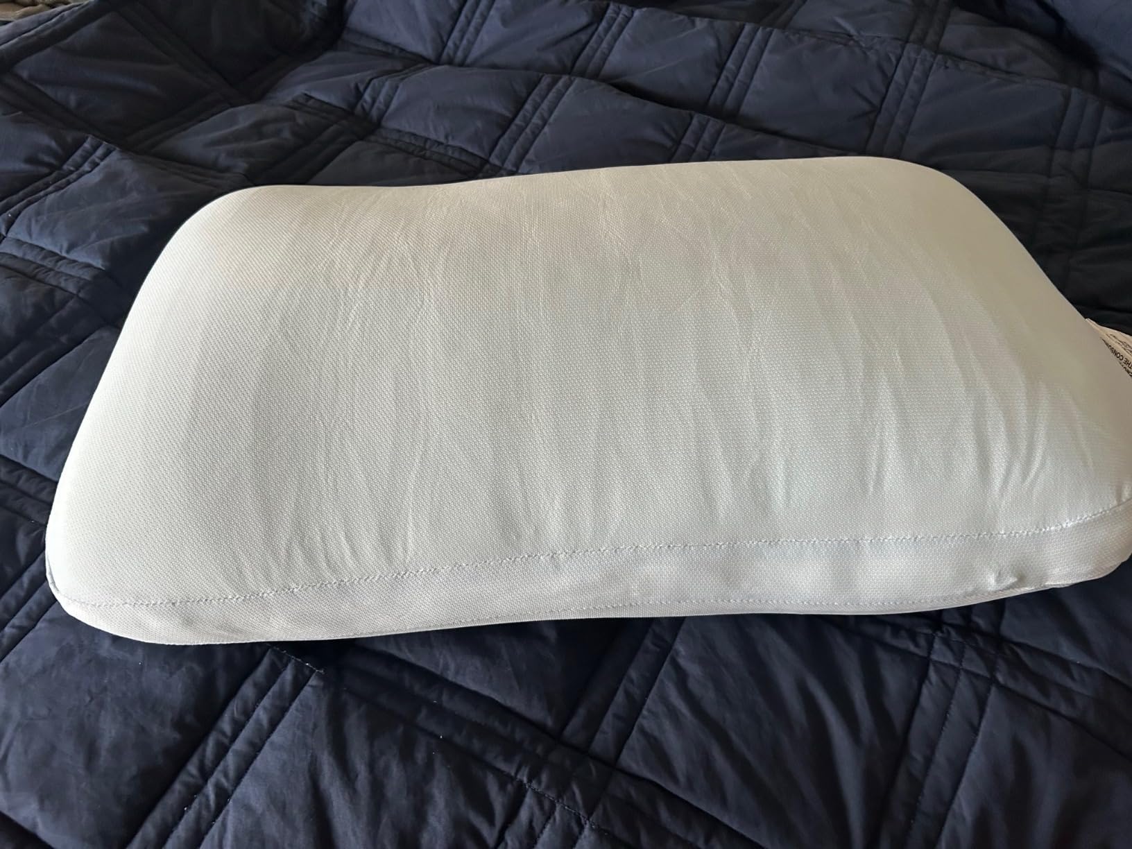 Casper Sleep Hybrid Snow Pillow, Standard, White customer photo 2