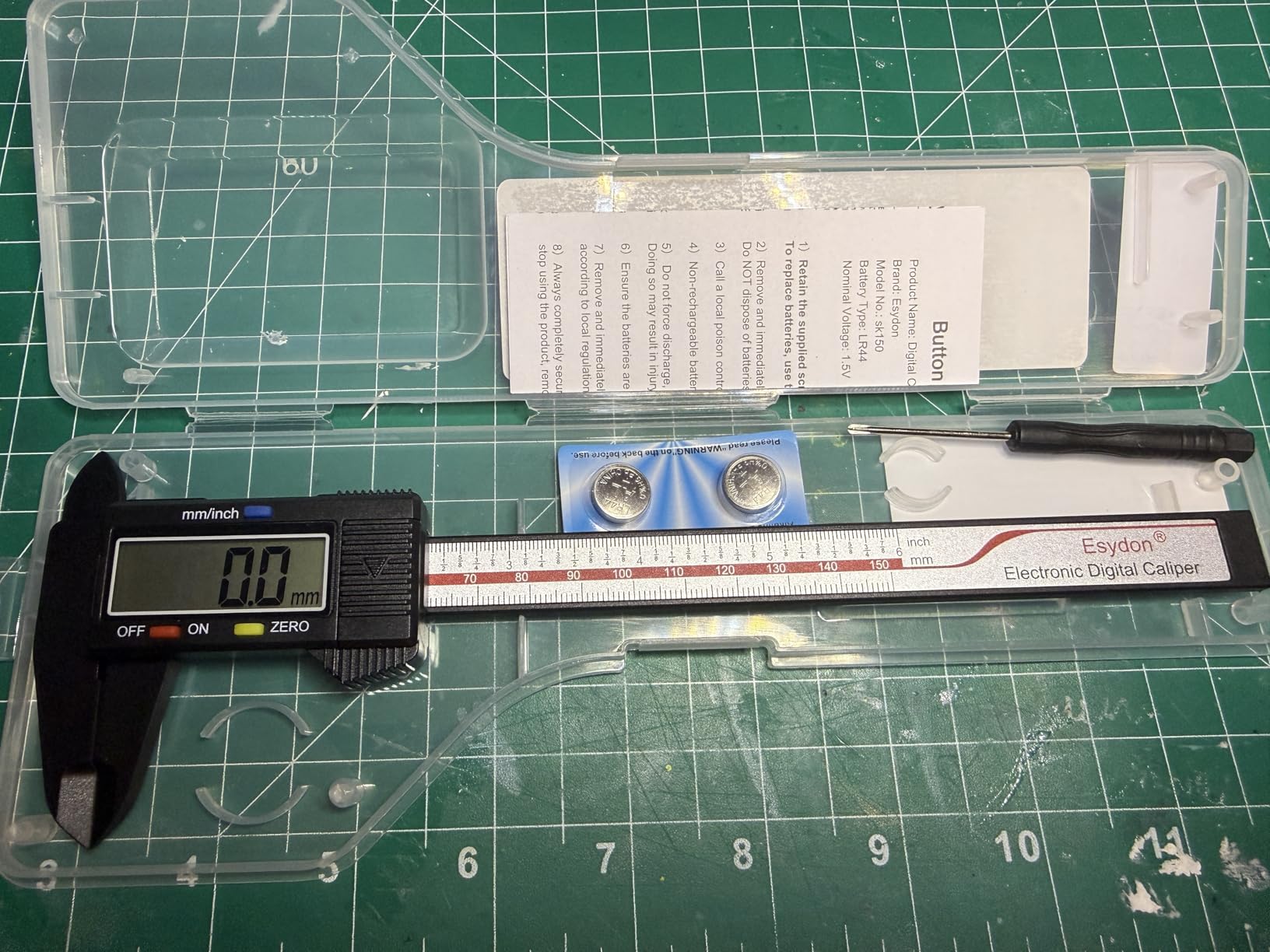 Digital Caliper, Esydon Upgraded Calipers 6 inch, Measuring Tool, Electronic Ruler, with Large LCD Screen, Auto-Off Feature, Inch and Millimeter Conversion, Plastic Case, Perfect for Household, DIY customer photo 2