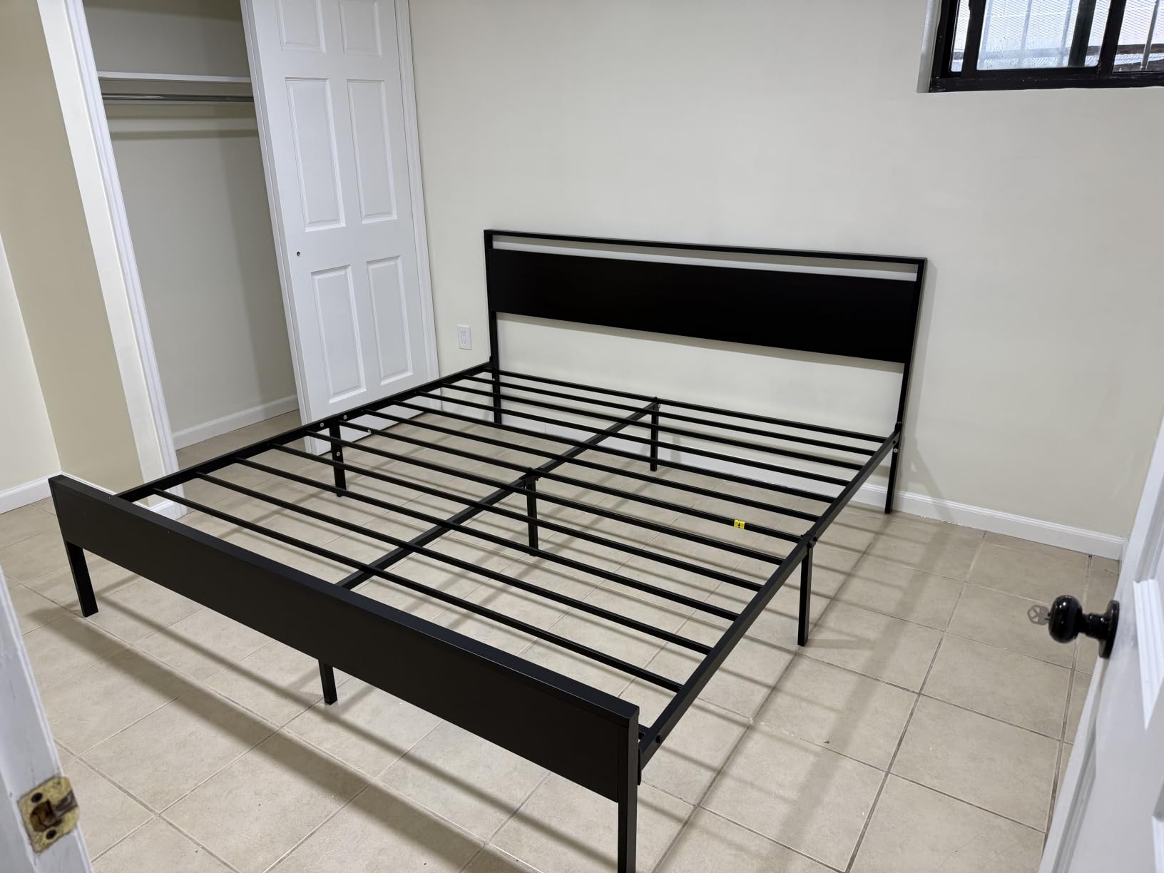 SHA CERLIN 14 Inch Queen Size Metal Platform Bed Frame with Wooden Headboard and Footboard, Mattress Foundation, No Box Spring Needed, Large Under Bed Storage, Non-Slip Without Noise, Black Oak customer photo 1