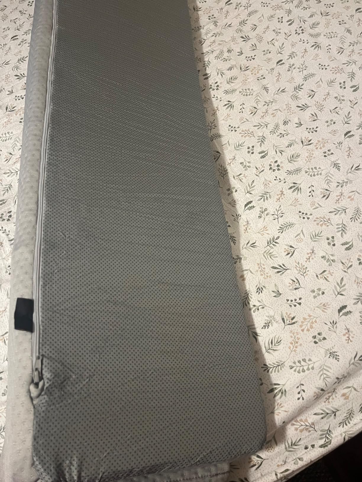 GORILLA GRIP Patented Bed Wedge Pillow for Headboard Gap, Twin/XL customer photo 1