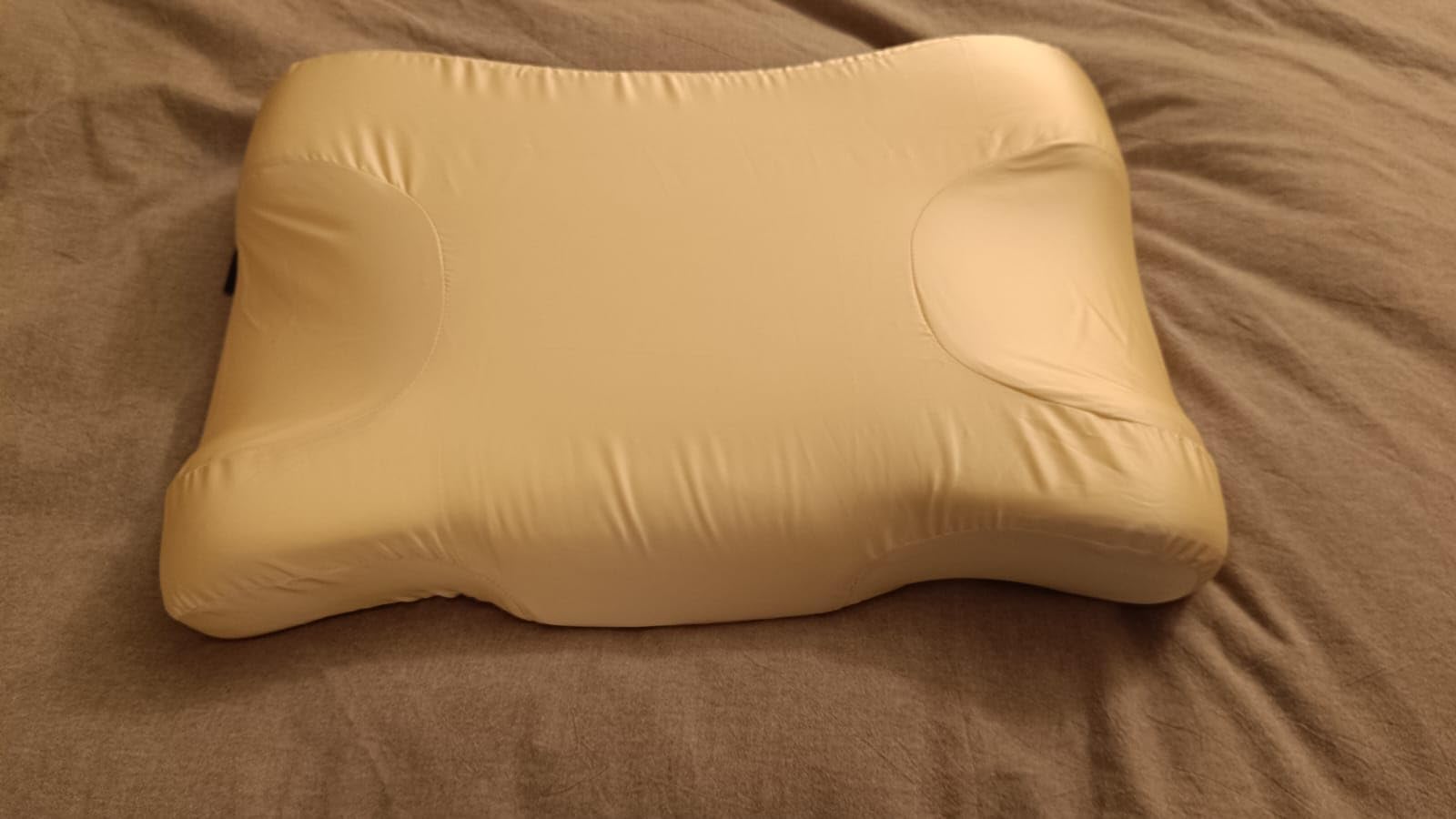 Flawless Face Beauty Pillow - Anti-Aging & Anti Wrinkle Memory Foam Neck Pillow - Cervical Pillow for Neck and Shoulder Pain Relief with 100% Bamboo Pillowcase - Perfect for Back and Side Sleepers customer photo 2