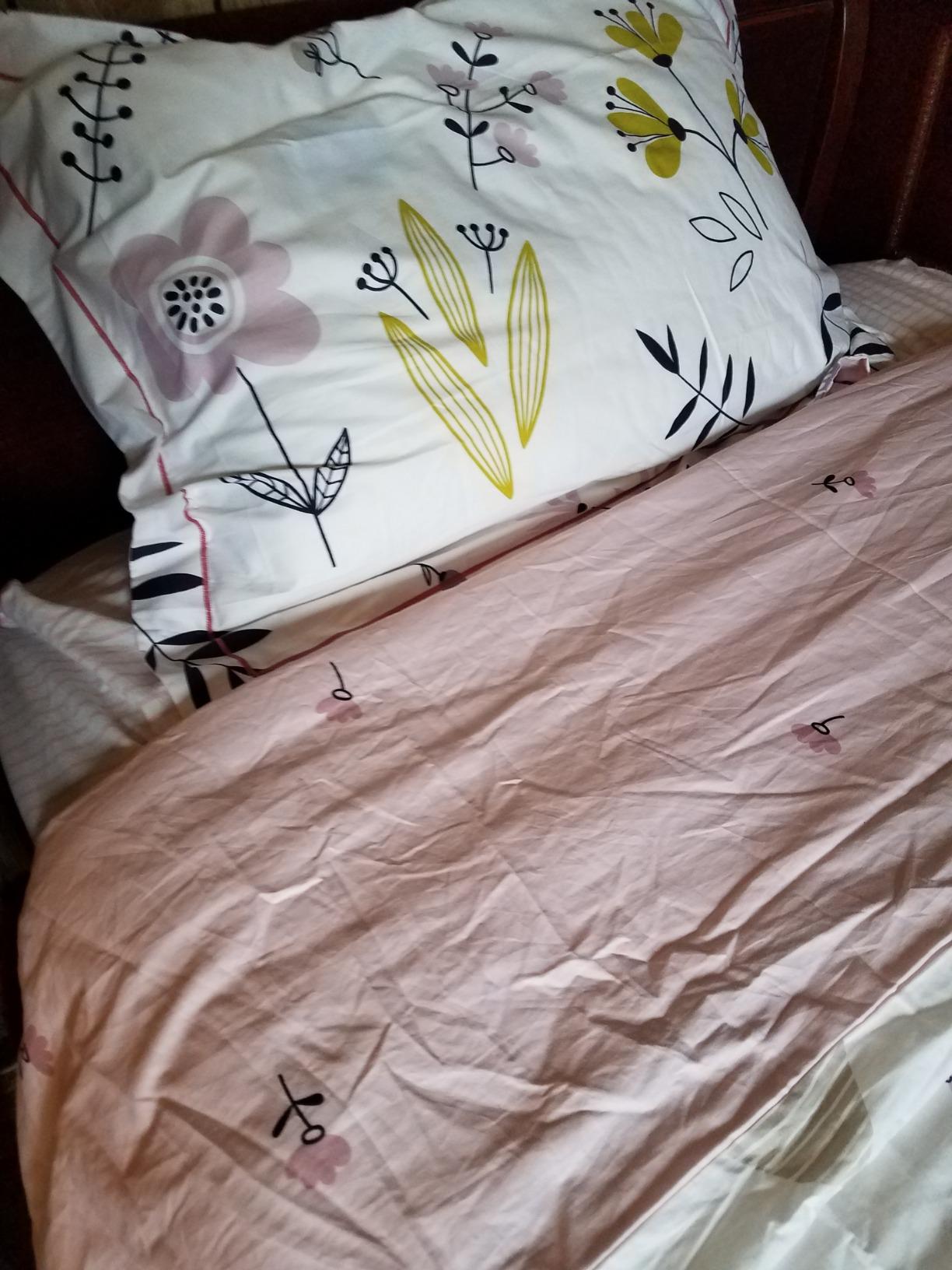 HIGHBUY Soft Cotton White Duvet Cover Queen with Pink Floral Print, Garden Style Botanical Comforter Zipper Closure, Cottagecore Set -1 Cover,2 Pillowcases, Queen(90''x90''), (HB03641Q) customer photo 1