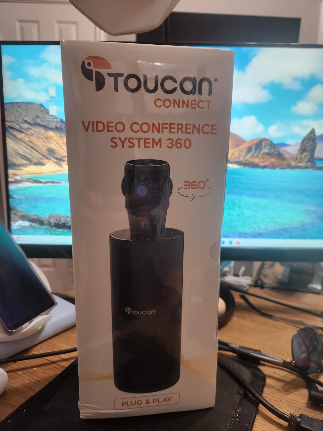 TOUCAN 360-Degree Video Conference Camera, 1080p HD Webcam with 4 Noise Reduction Mics, Speaker, AI Tracking, Works with Zoom, Google Voice, Microsoft Teams and More, for PC/Mac/Tablet customer photo 1