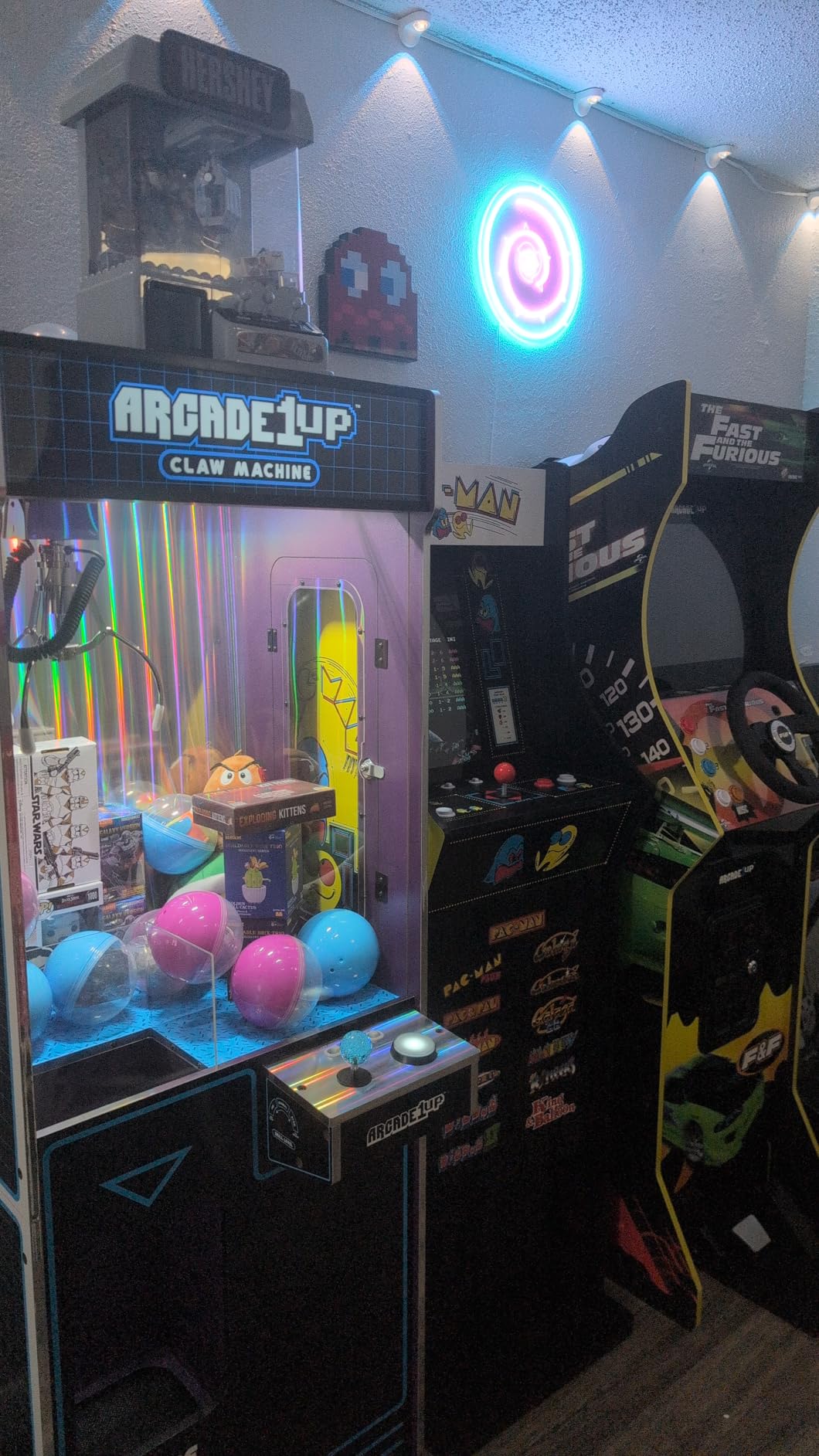 Arcade1Up The Fast and the Furious Deluxe Arcade Machine, Steering Wheel customer photo 2