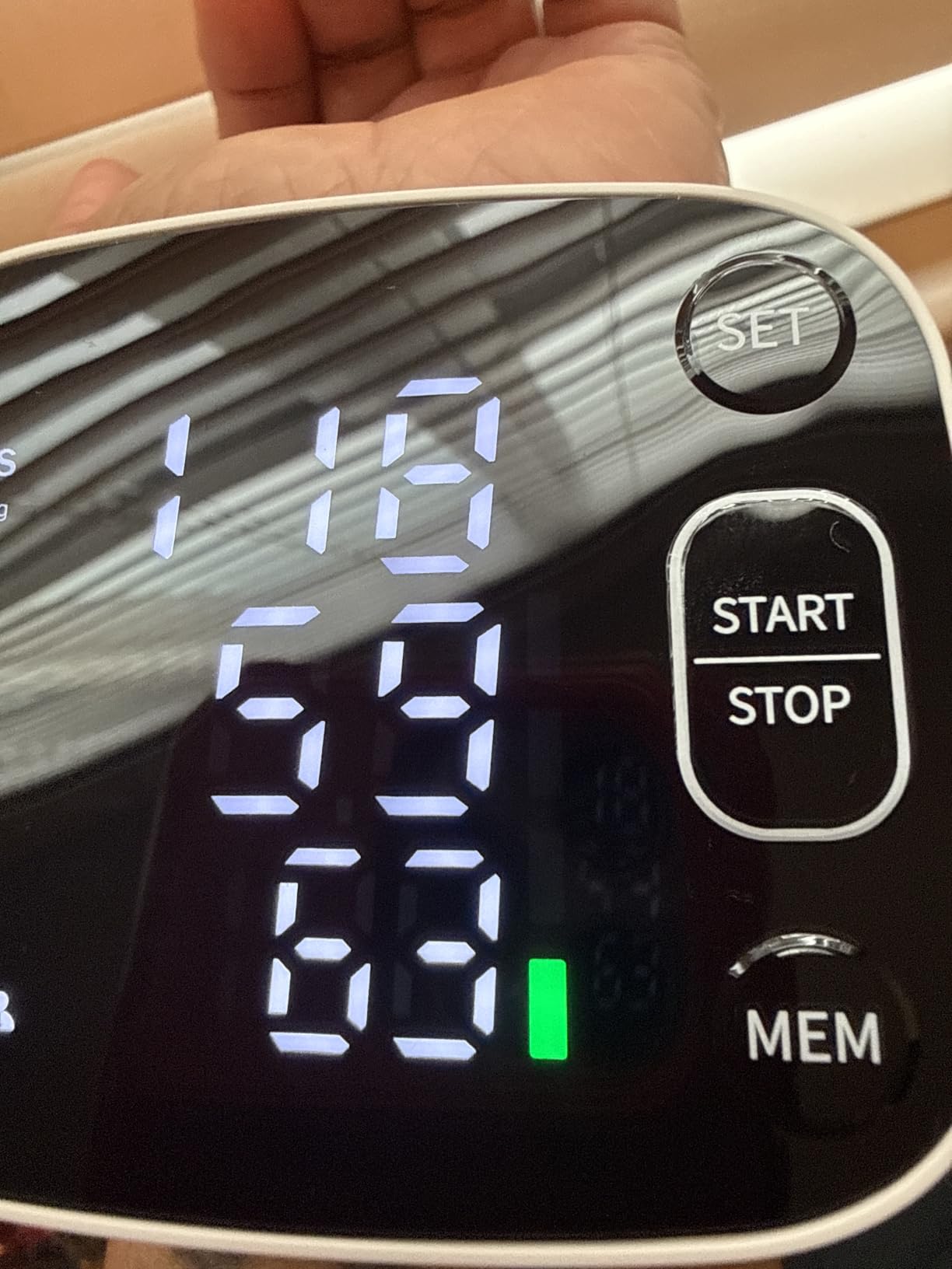 Oklar Wrist Blood Pressure Monitor, FDA Cleared Rechargeable BP Machine customer photo 2