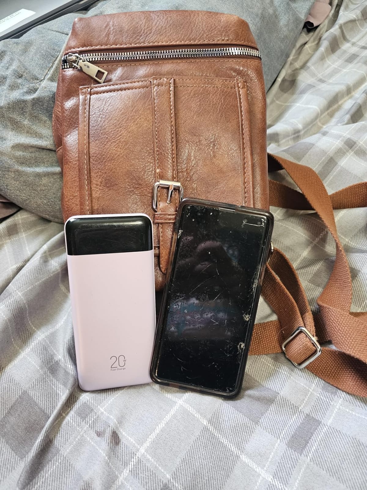 charmast Portable Charger Built-in Cables, 20000mAh Power Bank 6-Output customer photo 2