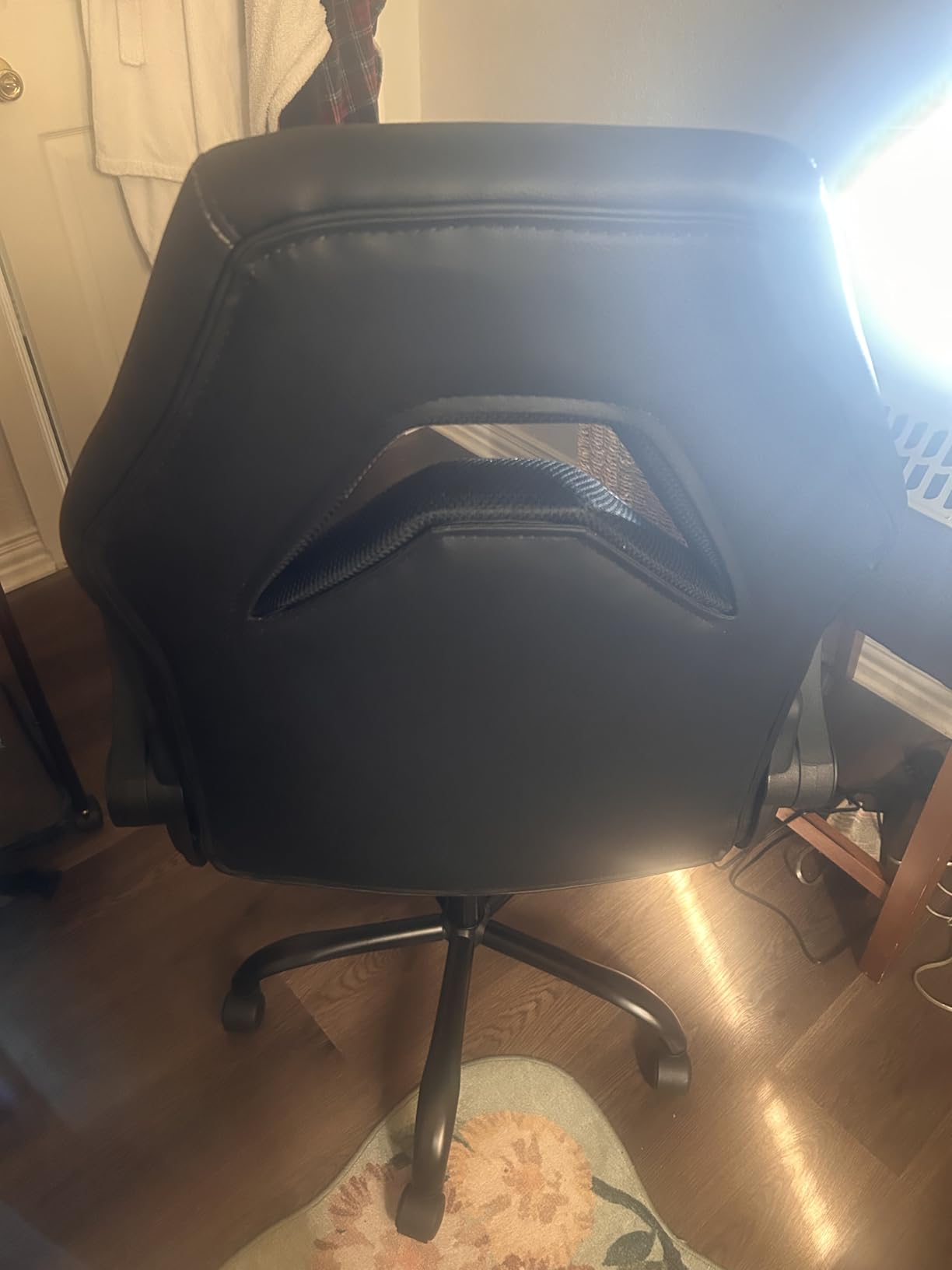 Sweetcrispy Computer Gaming Desk Chair - Ergonomic PU Leather with Comfy Lumbar Support, Height Adjustable Rolling Desk with Flip-up Armrests, for Home and Office customer photo 1