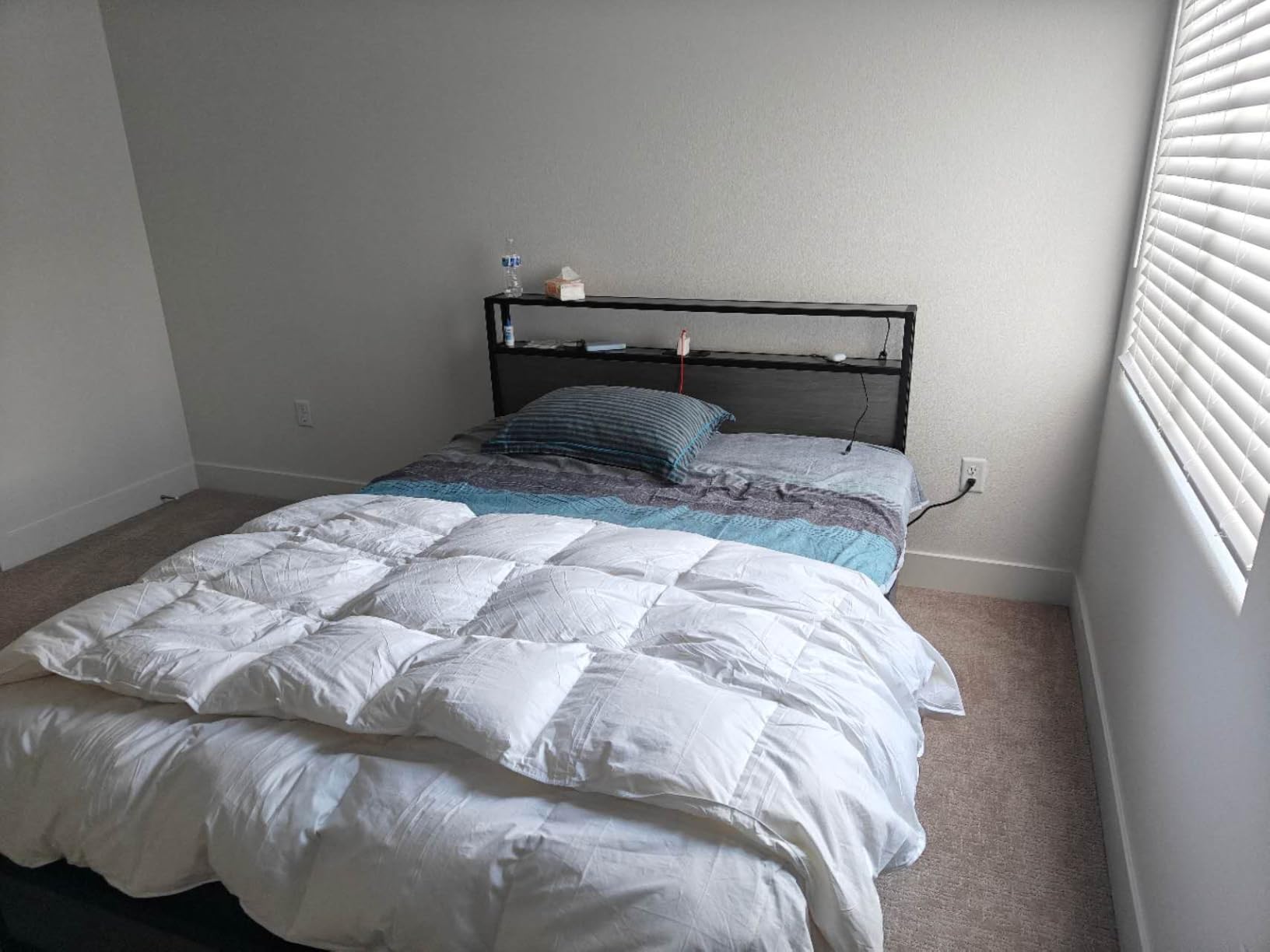 Lifezone Queen Bed Frame with 2-Tier Storage Headboard, Metal Platform Bed Frame with 4 Storage Drawers, Built in Charging Station & LED, Noise-Free/Metal Support/No Box Spring Needed, Vintage Brown customer photo 2