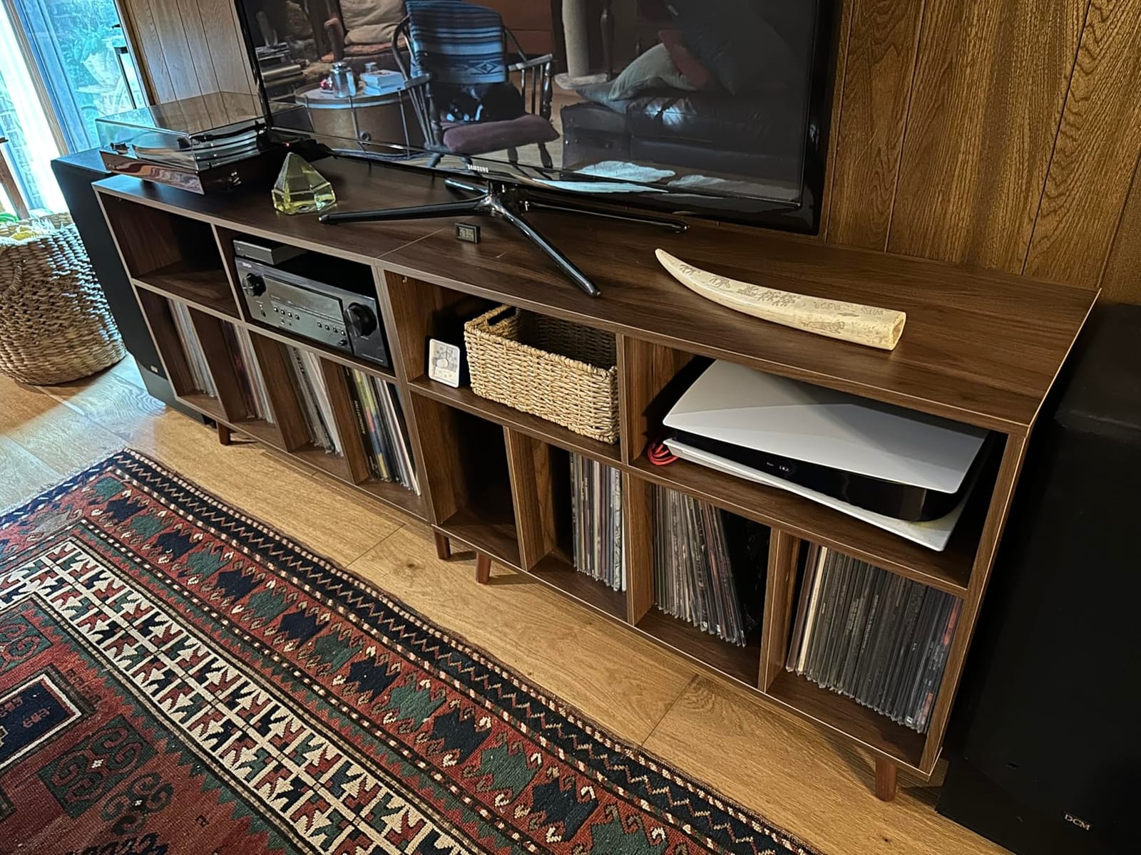 Cozy Castle Record Player Stand with Vinyl Storage Cabinet, Wood Turntable Table Open Shelf Holder Up to 350 Albums Cube Storage Organizer for Living Room, Office, Black customer photo 1