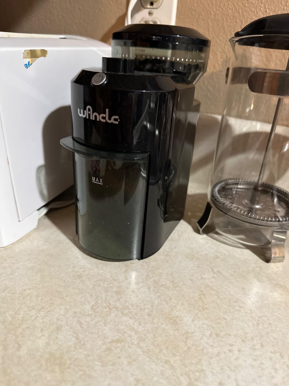 Wancle Electric Burr Coffee Grinder - Adjustable with 28 Precise Grind Settings for 12 Cups - Professional Coffee Bean Grinder (Plastic, Black) customer photo 1